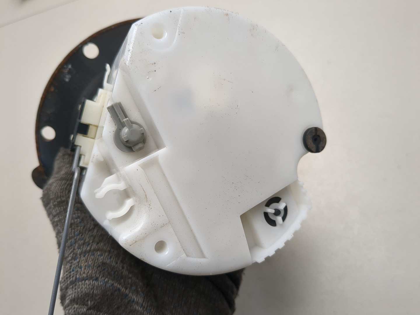 Насос топливный электрический