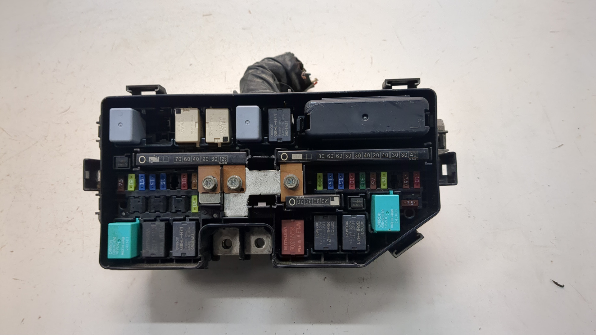 Блок предохранителей