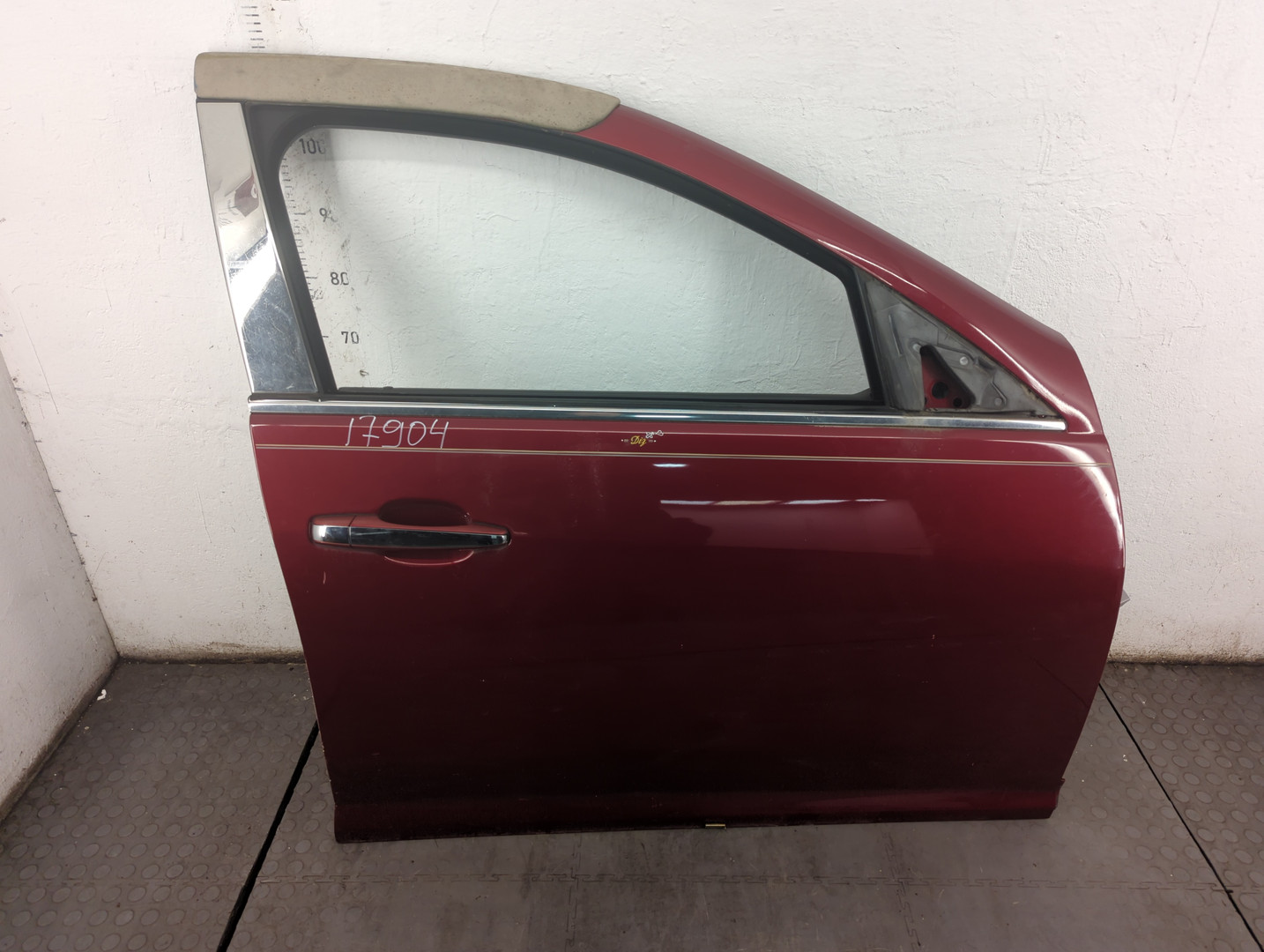 Дверь передняя правая