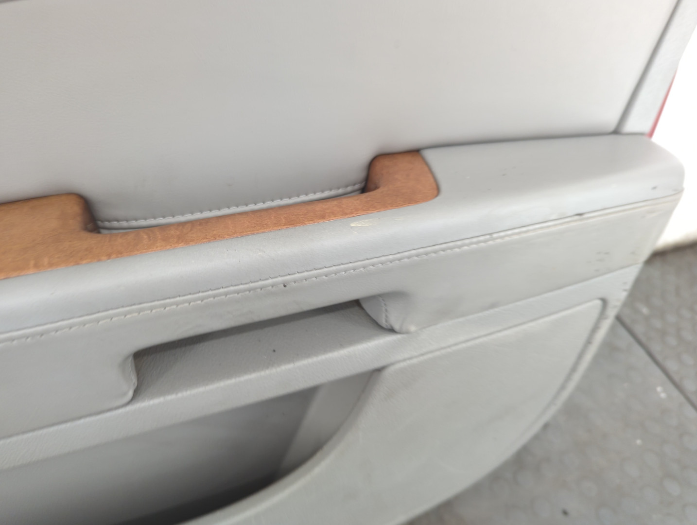 Дверь передняя правая