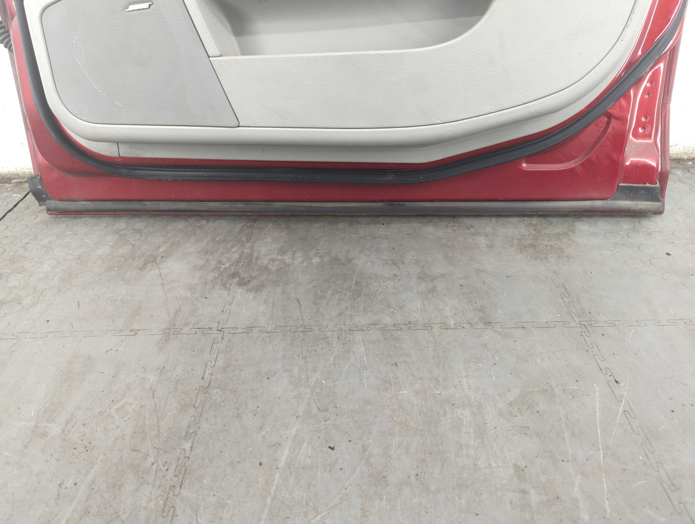 Дверь передняя правая