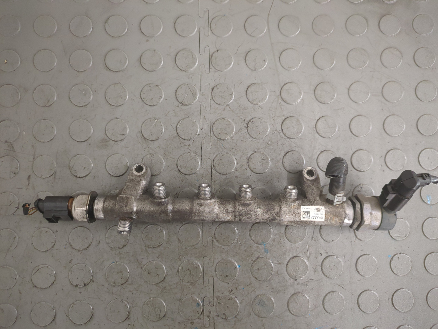 Рейка топливная (рампа)