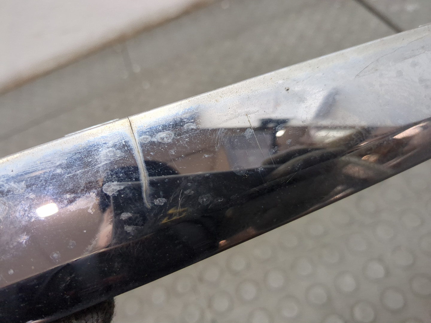 Молдинг заднего бампера