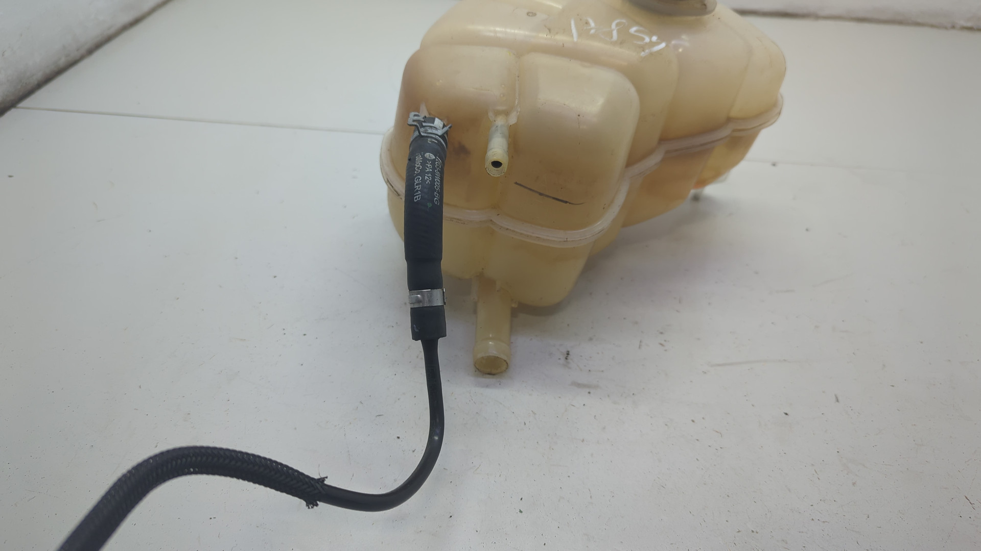 Бачок расширительный