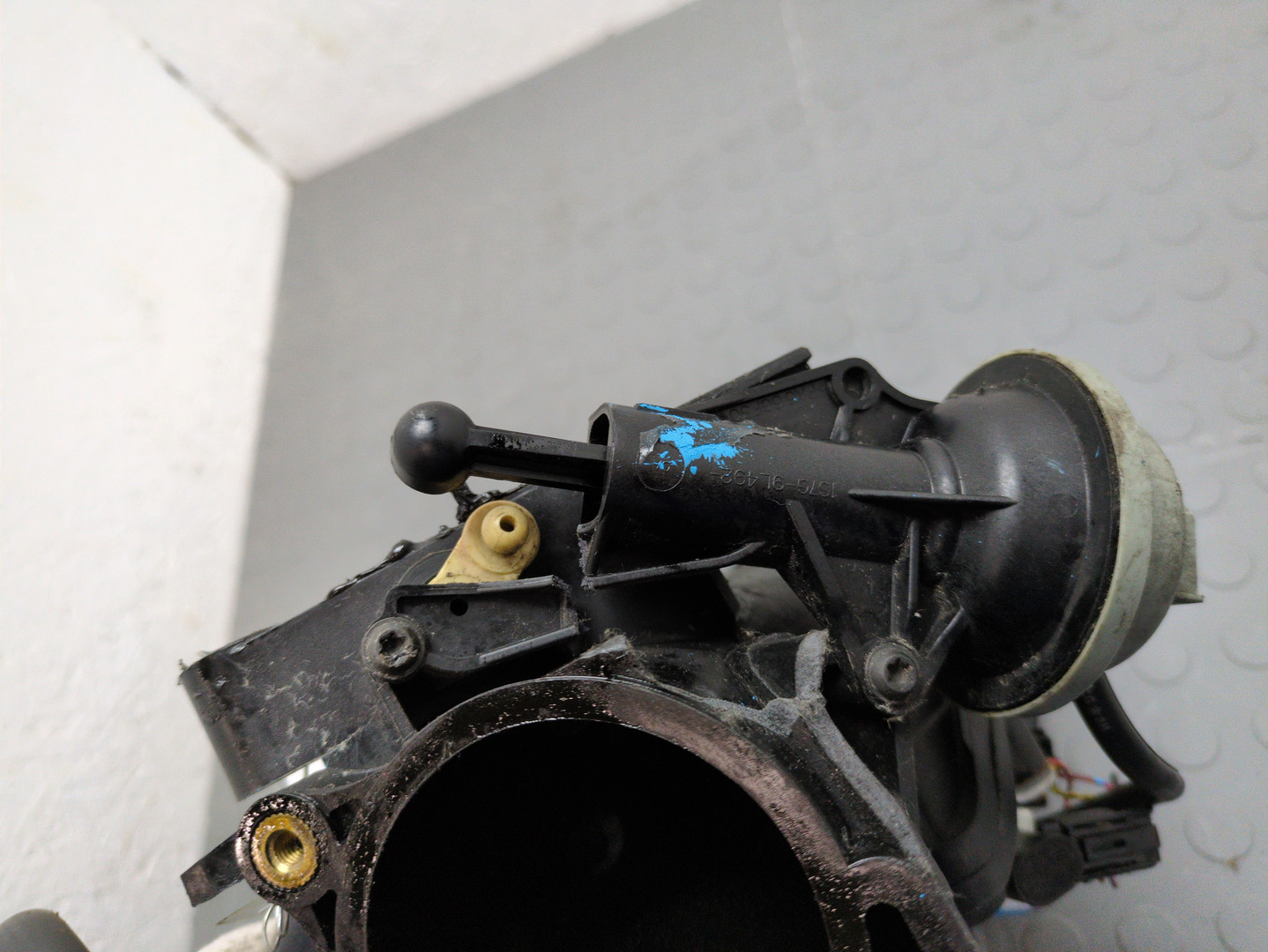 Коллектор впускной