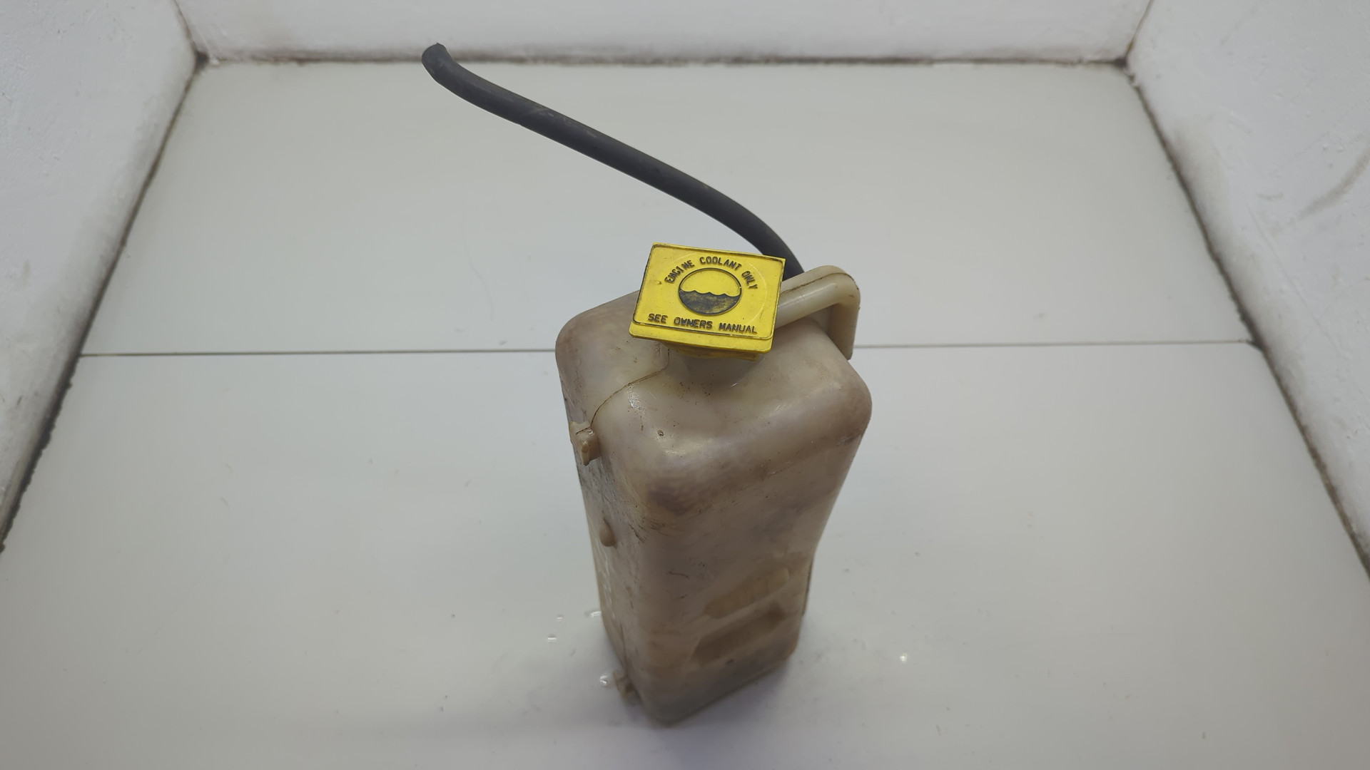 Бачок расширительный