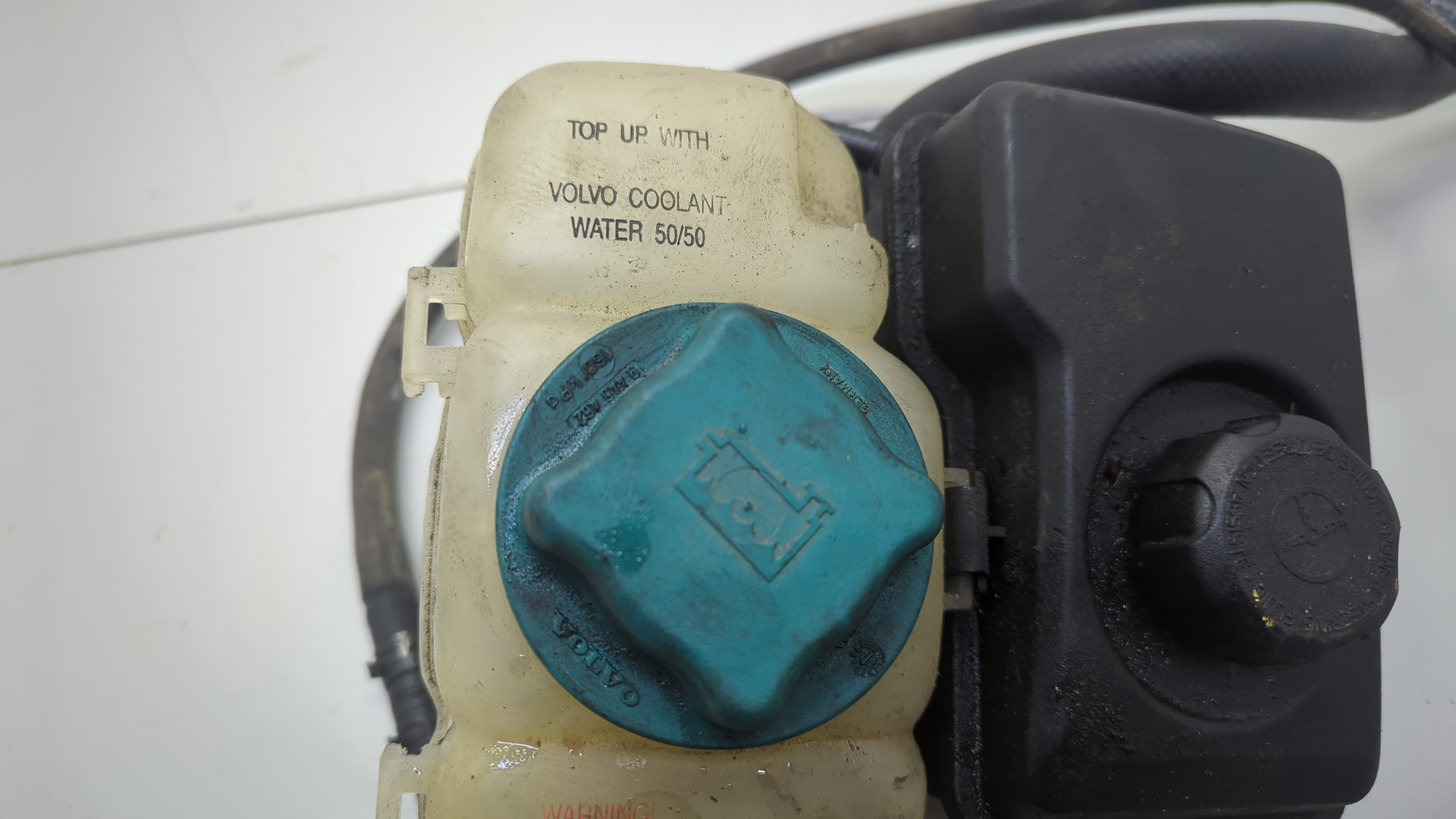 Бачок расширительный