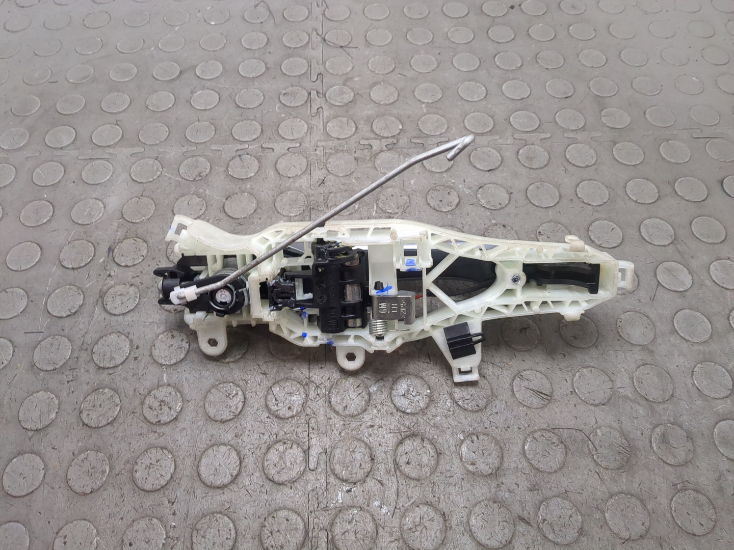 Ручка двери наружная