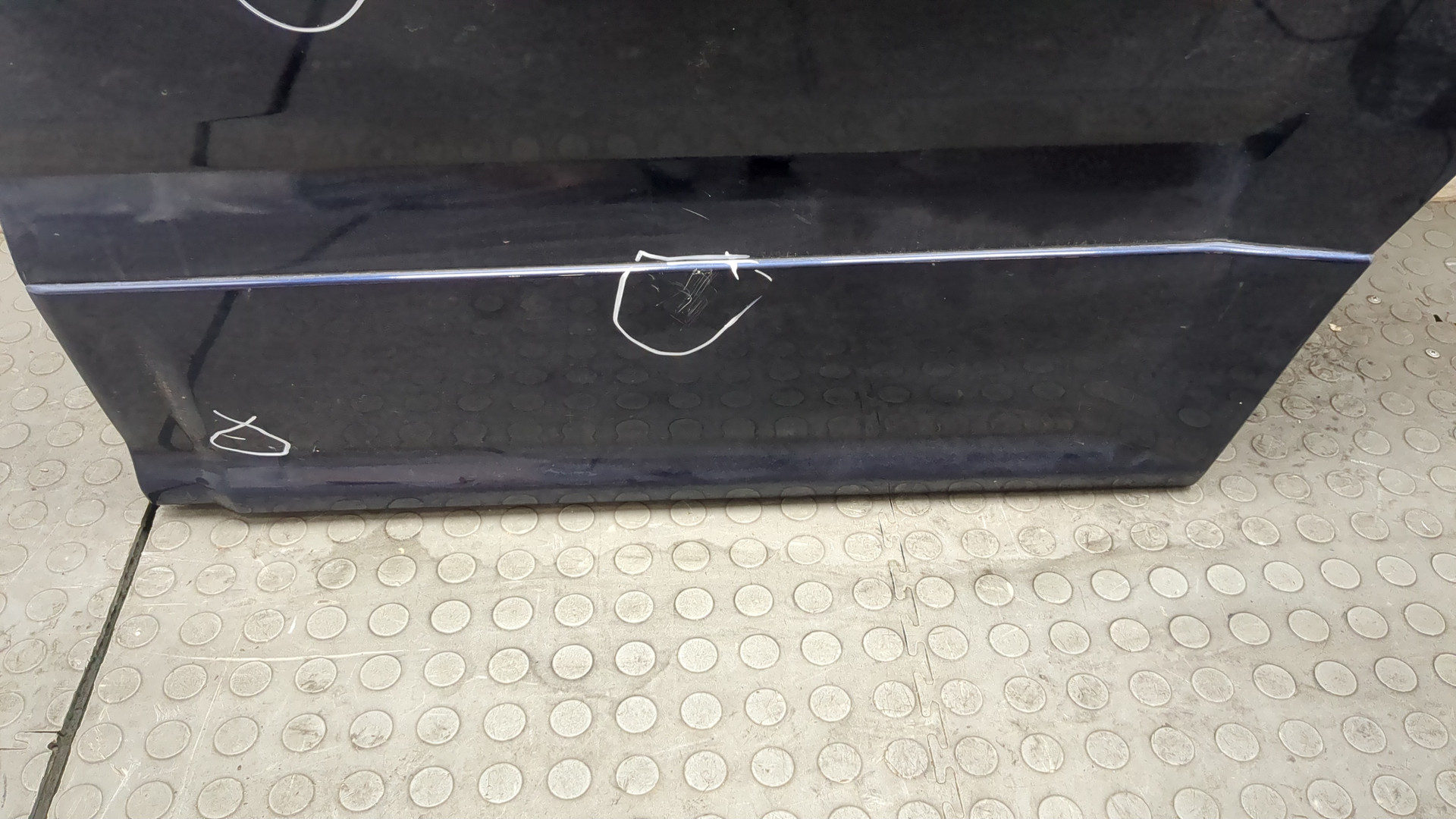 Дверь задняя левая