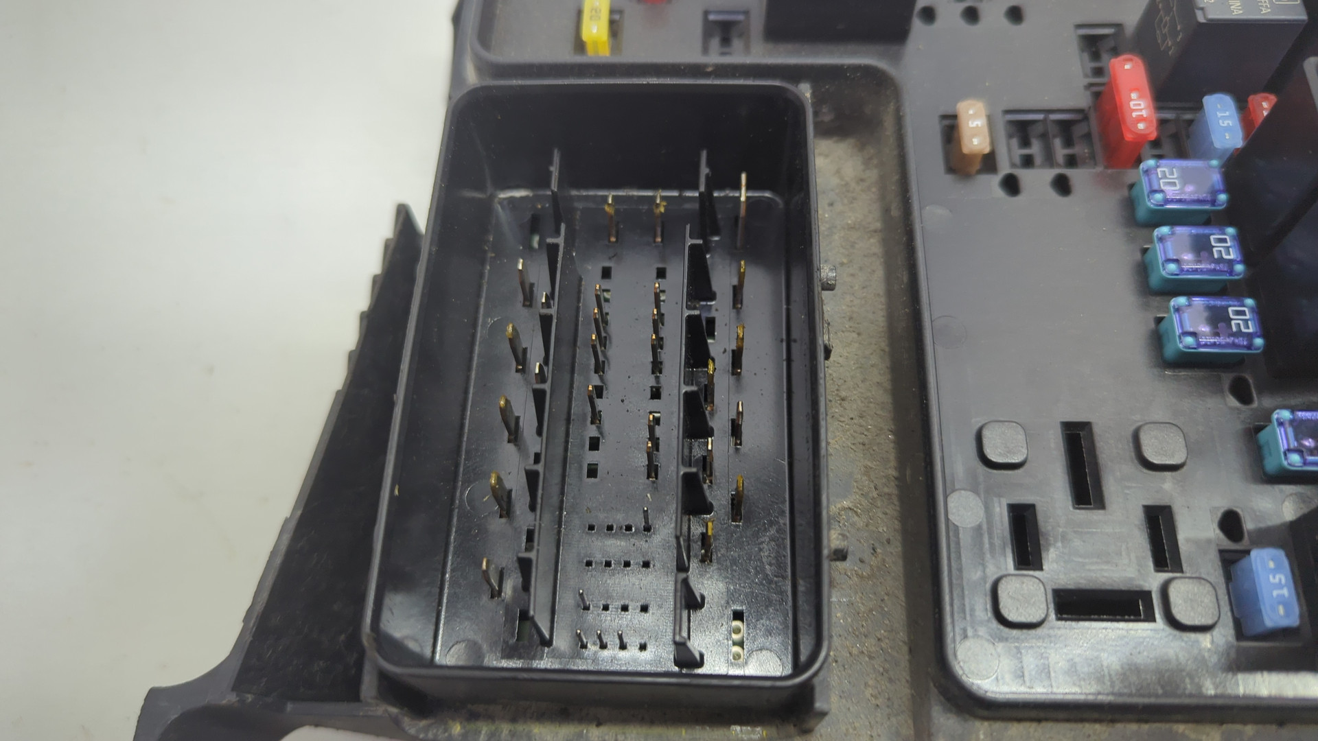 Блок предохранителей