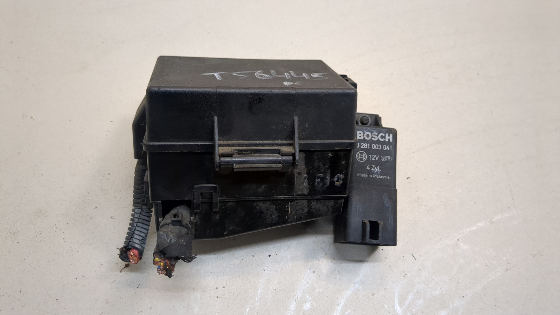 Блок предохранителей