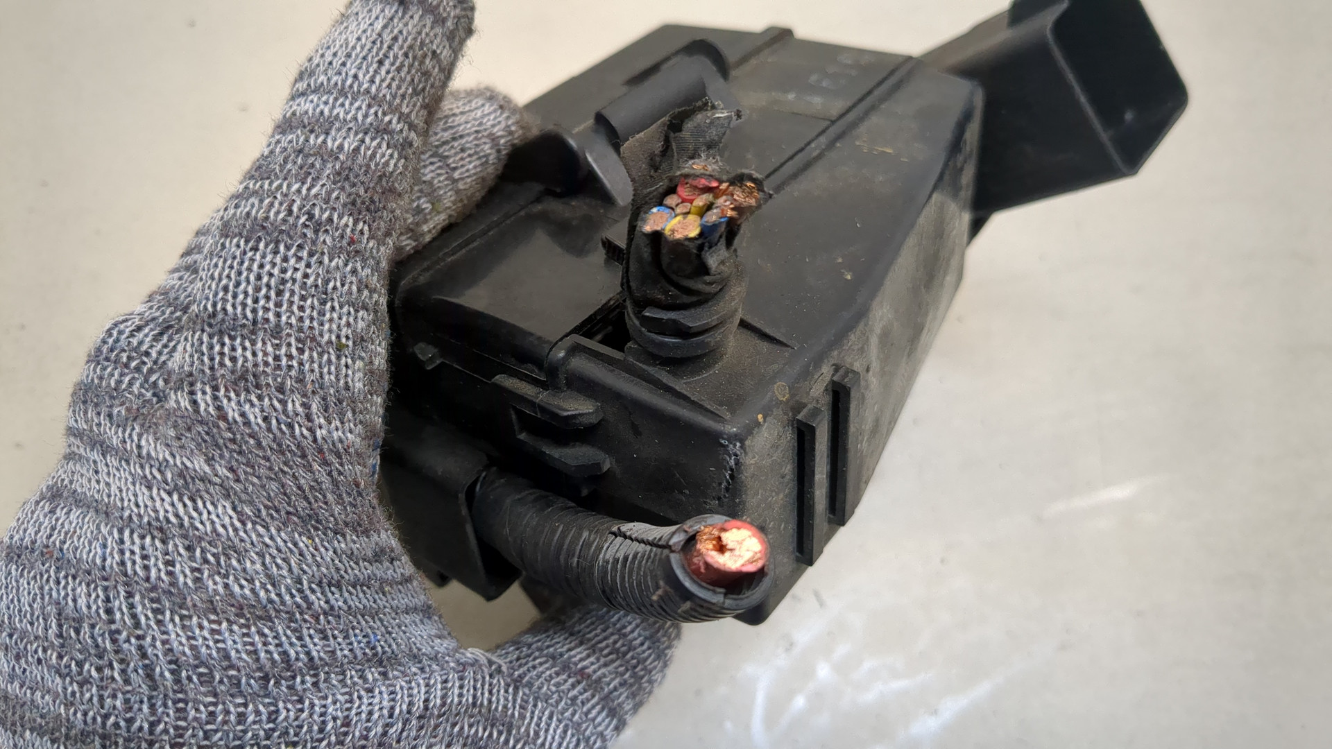 Блок предохранителей