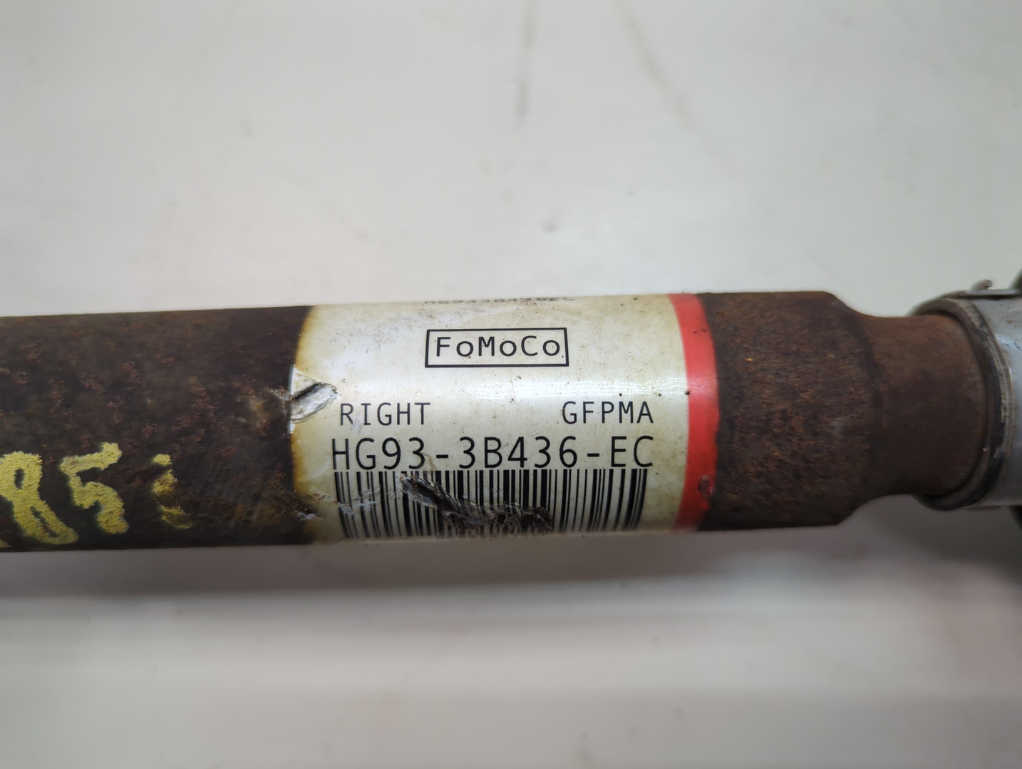 Полуось передняя правая