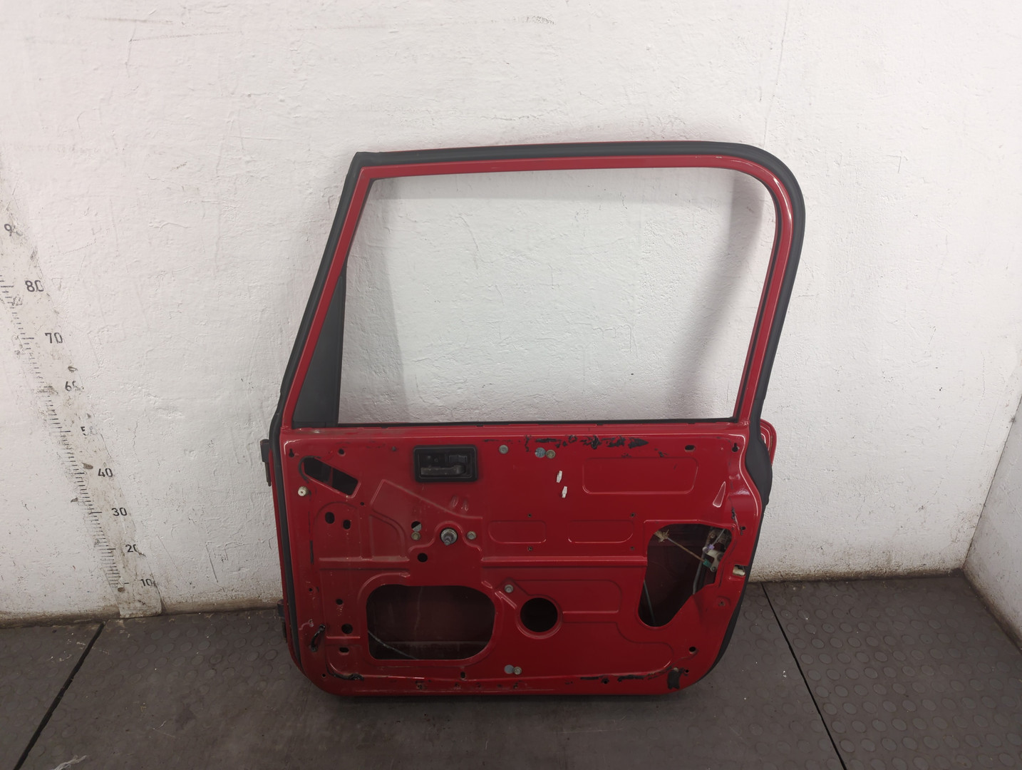 Дверь передняя правая