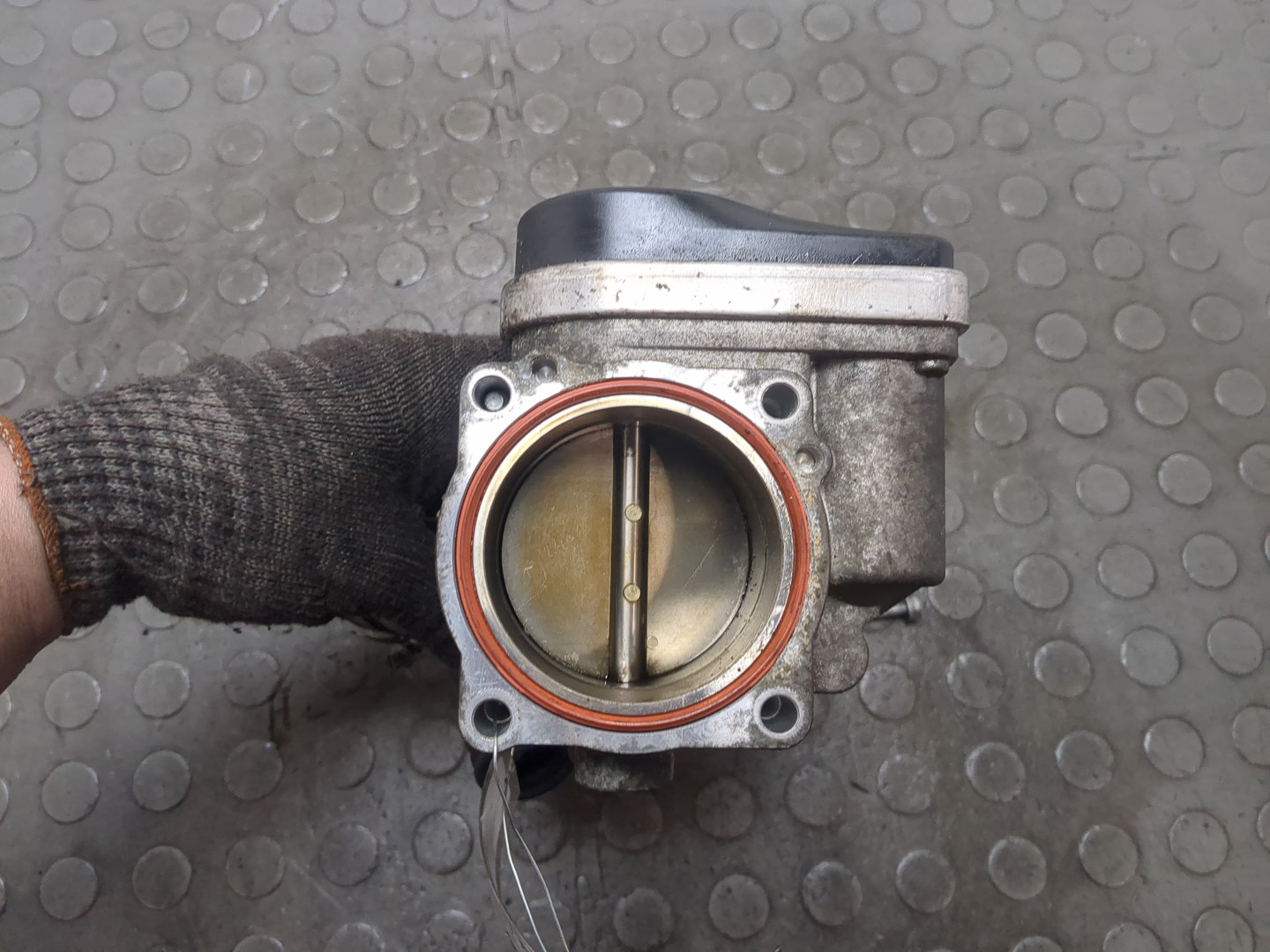 Заслонка дроссельная электрическая