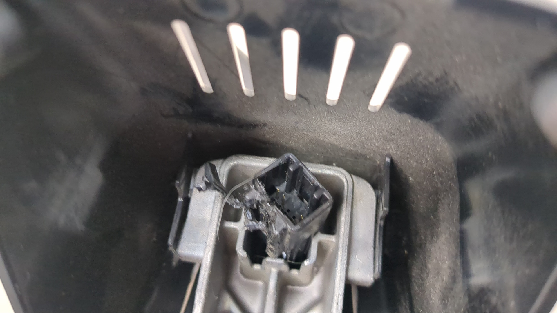 Зеркало заднего вида