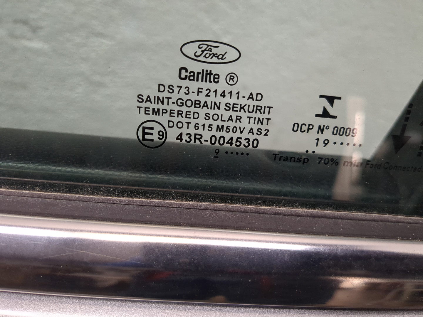 Дверь передняя левая