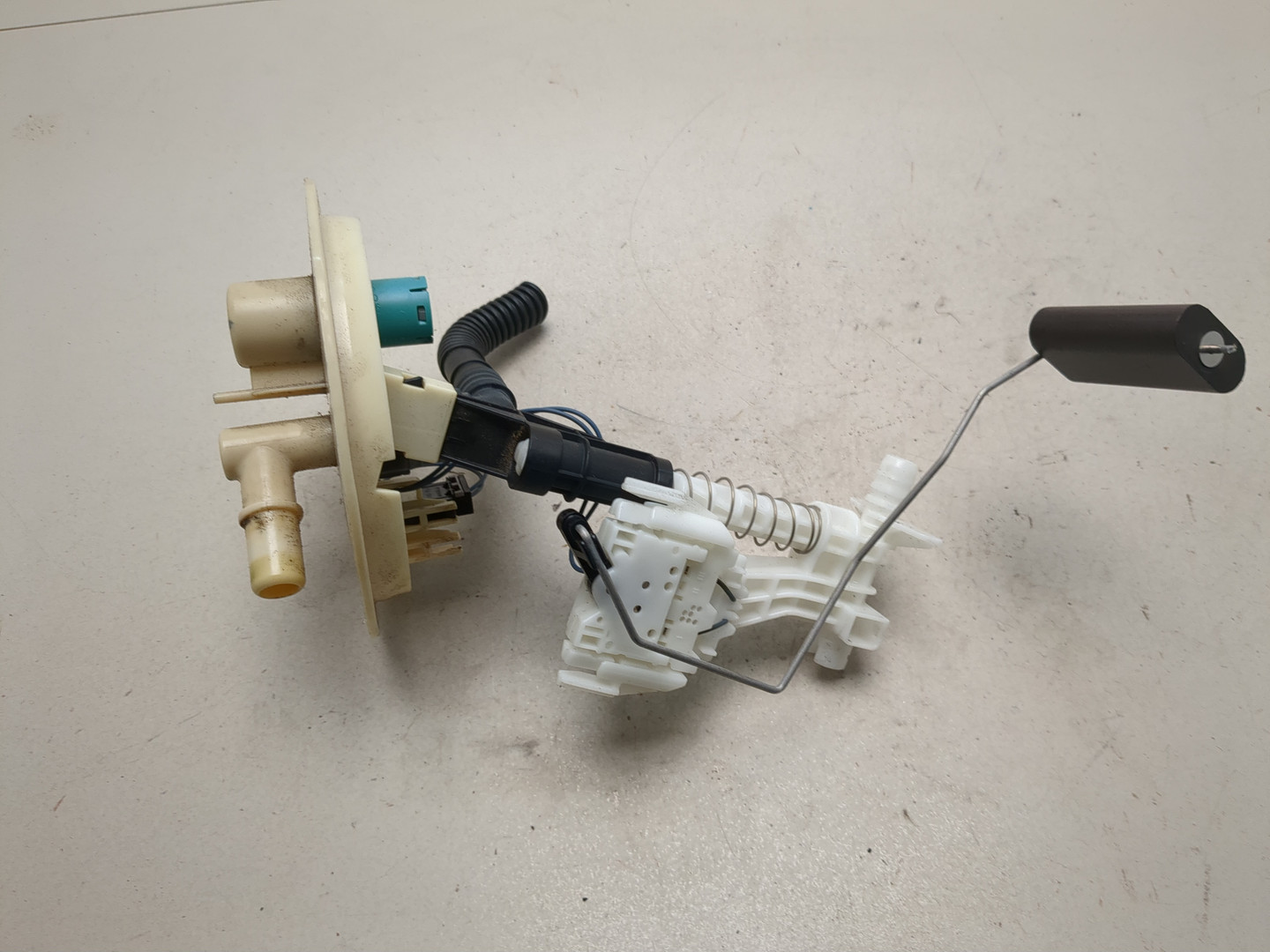 Датчик уровня топлива