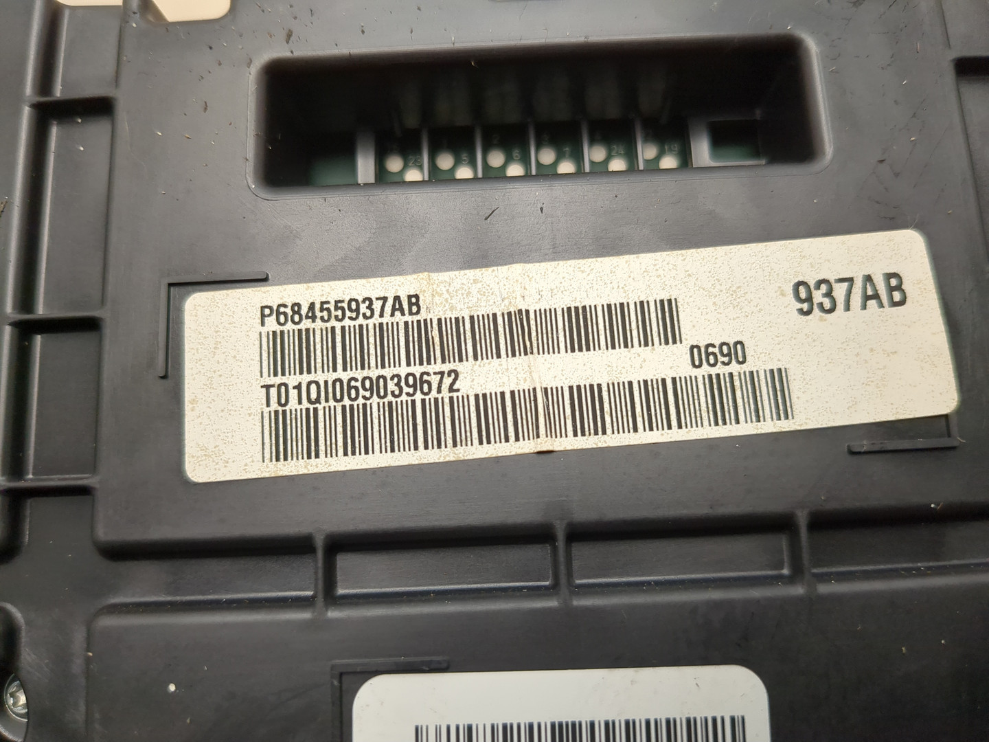 Панель приборов