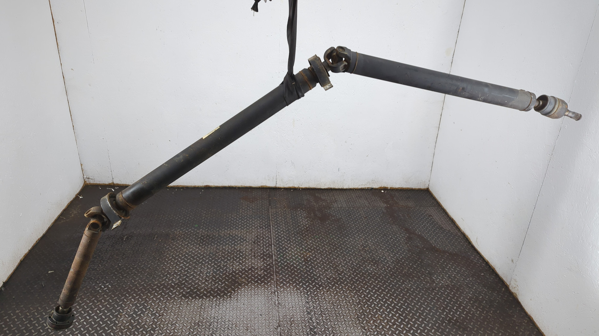 Вал карданный задний