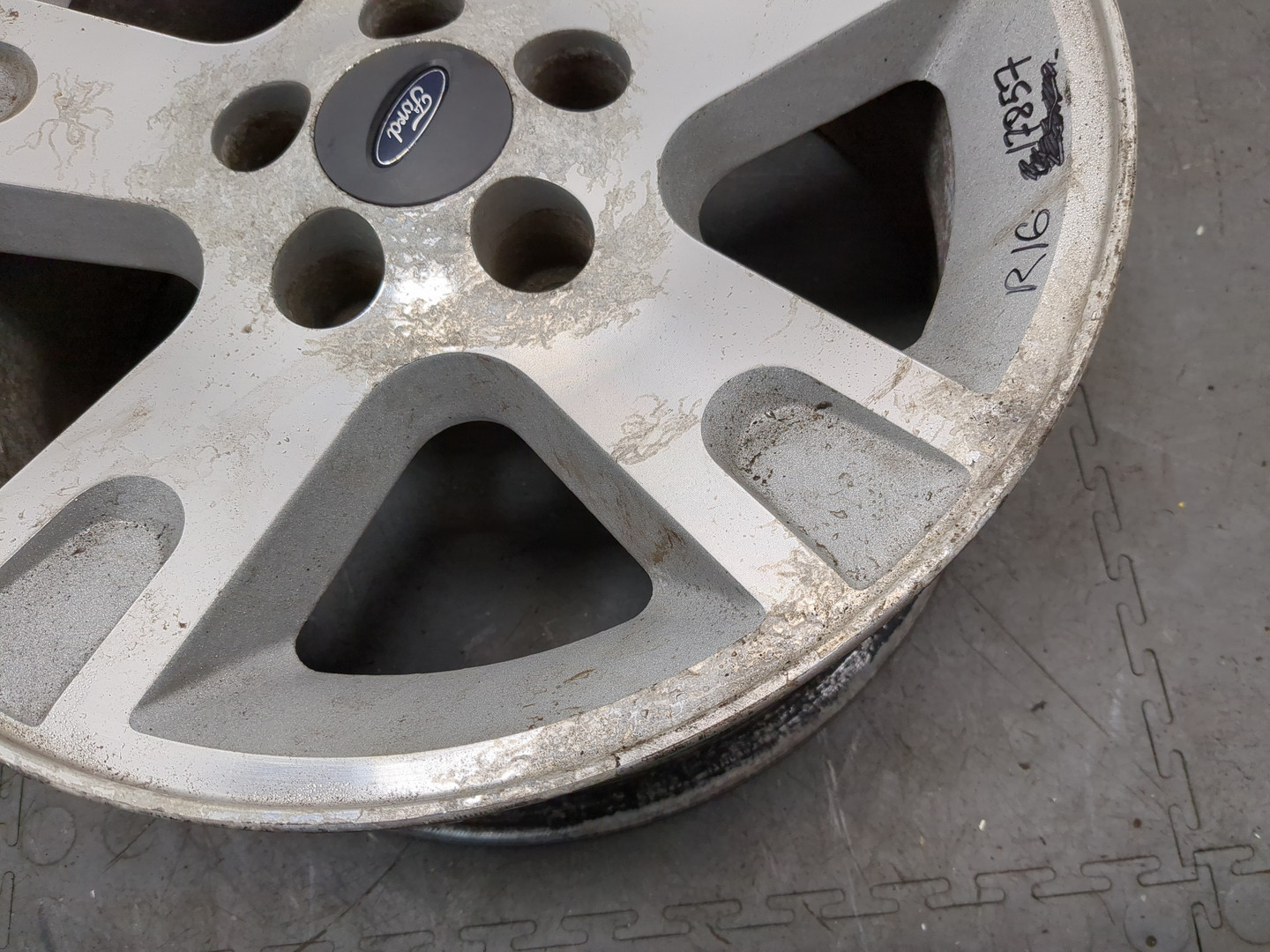 Диски колесные литые легкий сплав 4 шт