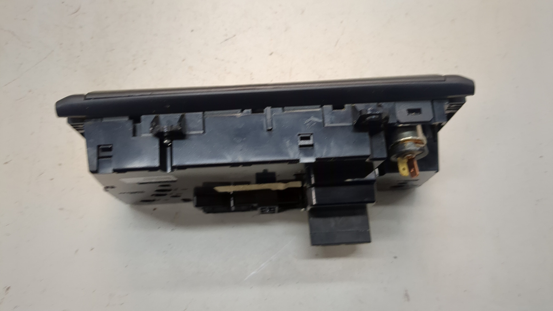 Переключатель отопителя