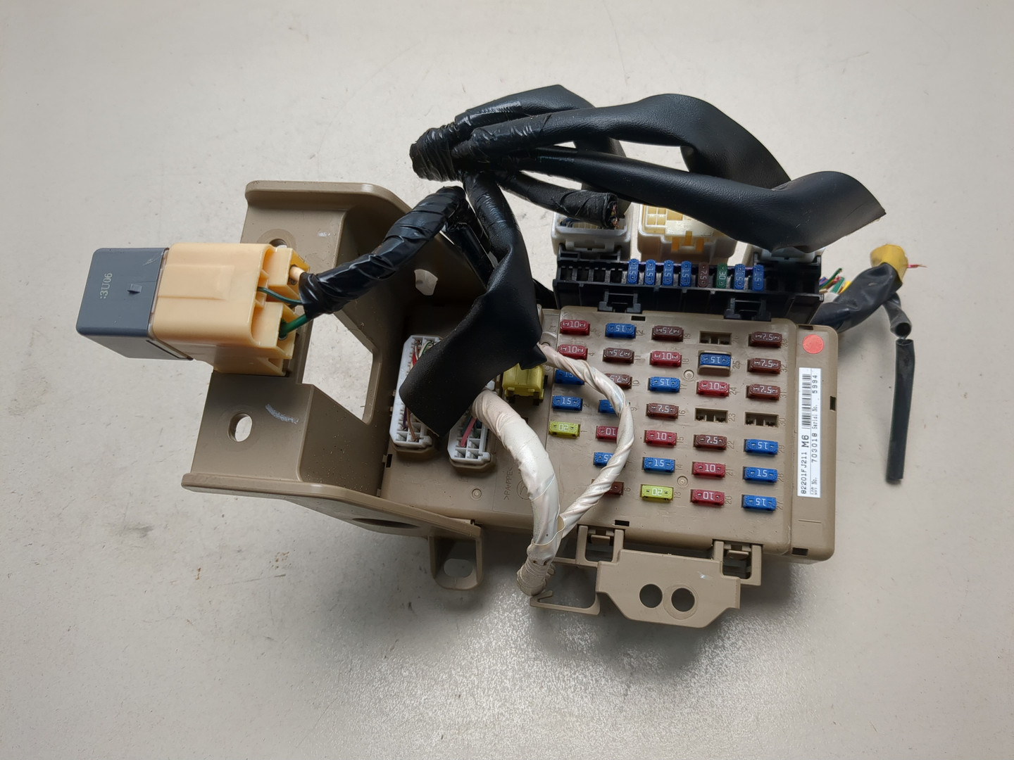 Блок предохранителей