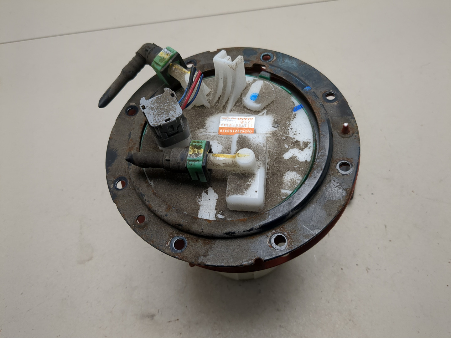 Насос топливный электрический