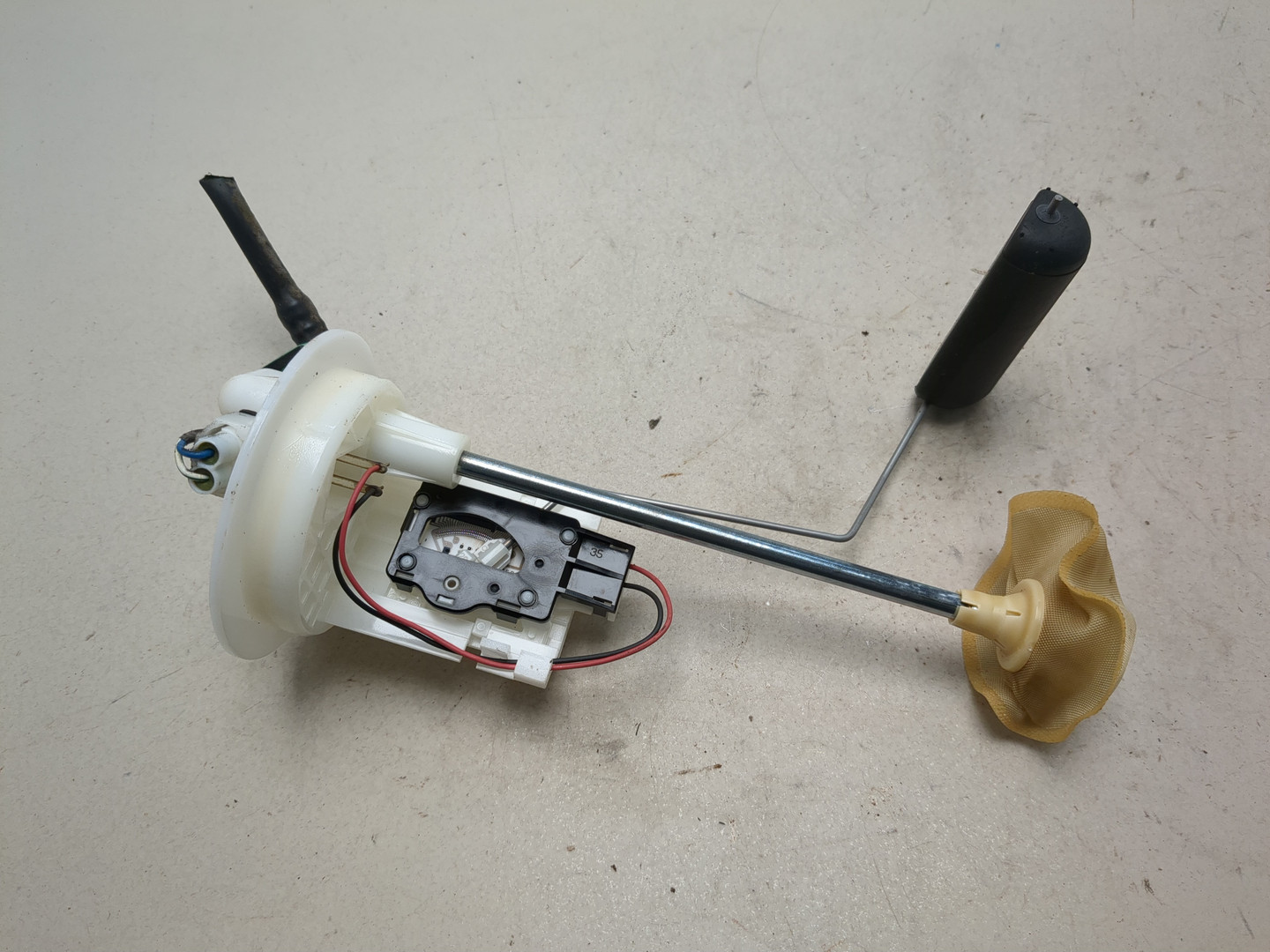 Датчик уровня топлива