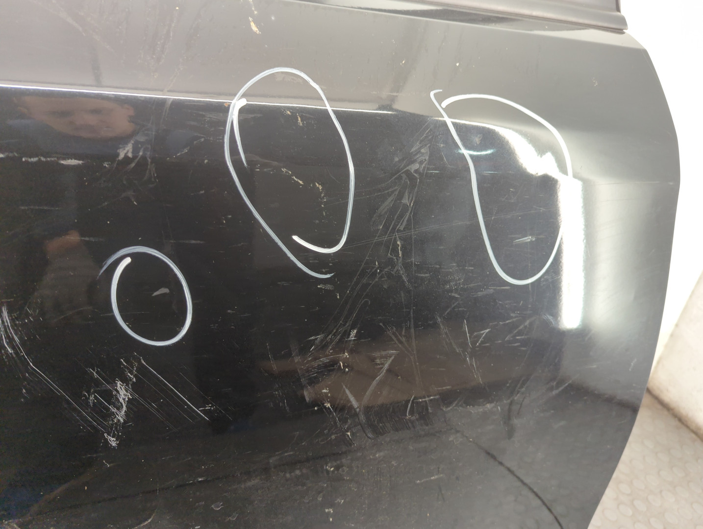 Дверь задняя правая