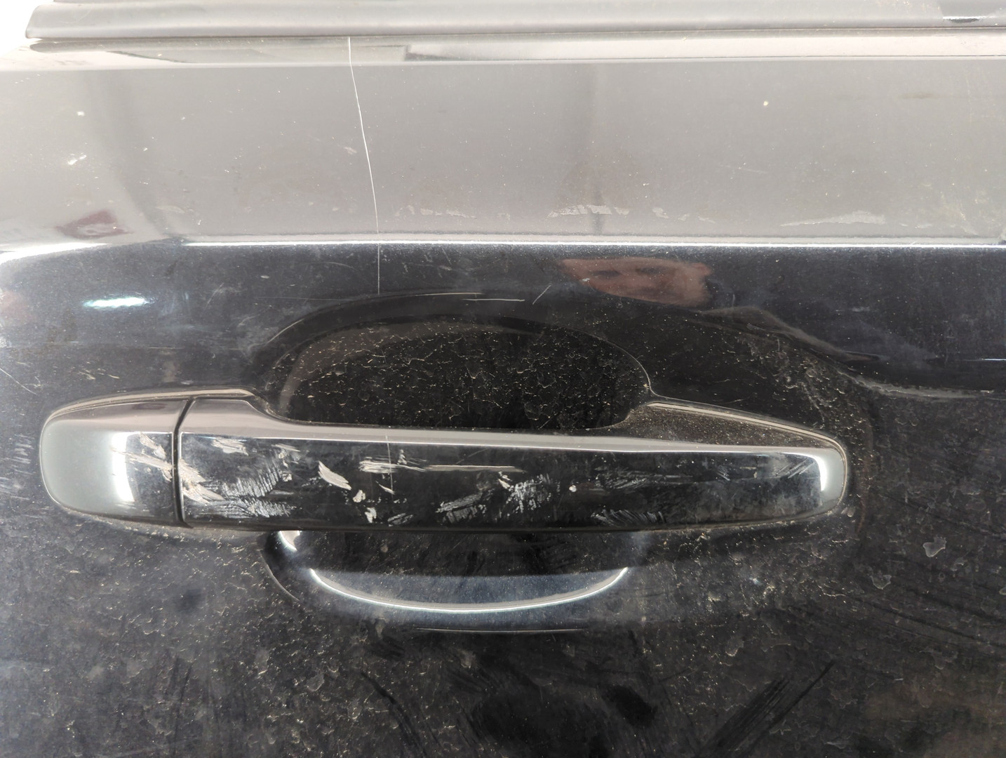 Дверь задняя правая