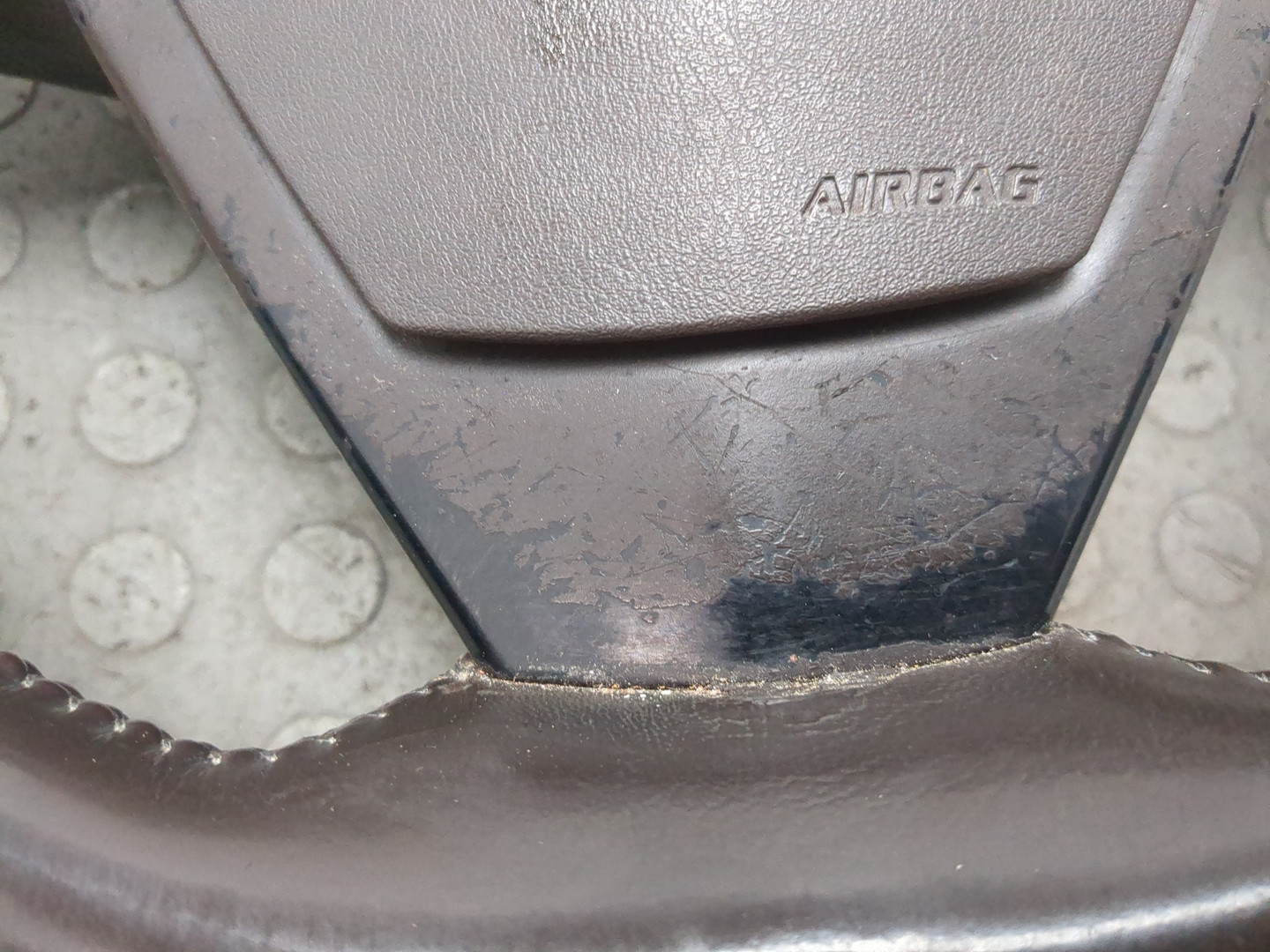 Рулевое колесо (руль)