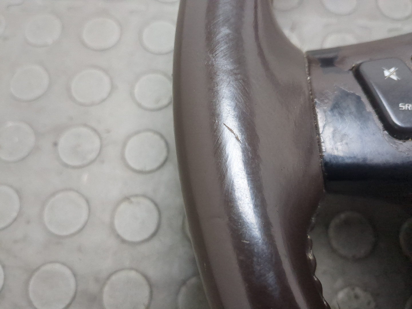 Рулевое колесо (руль)