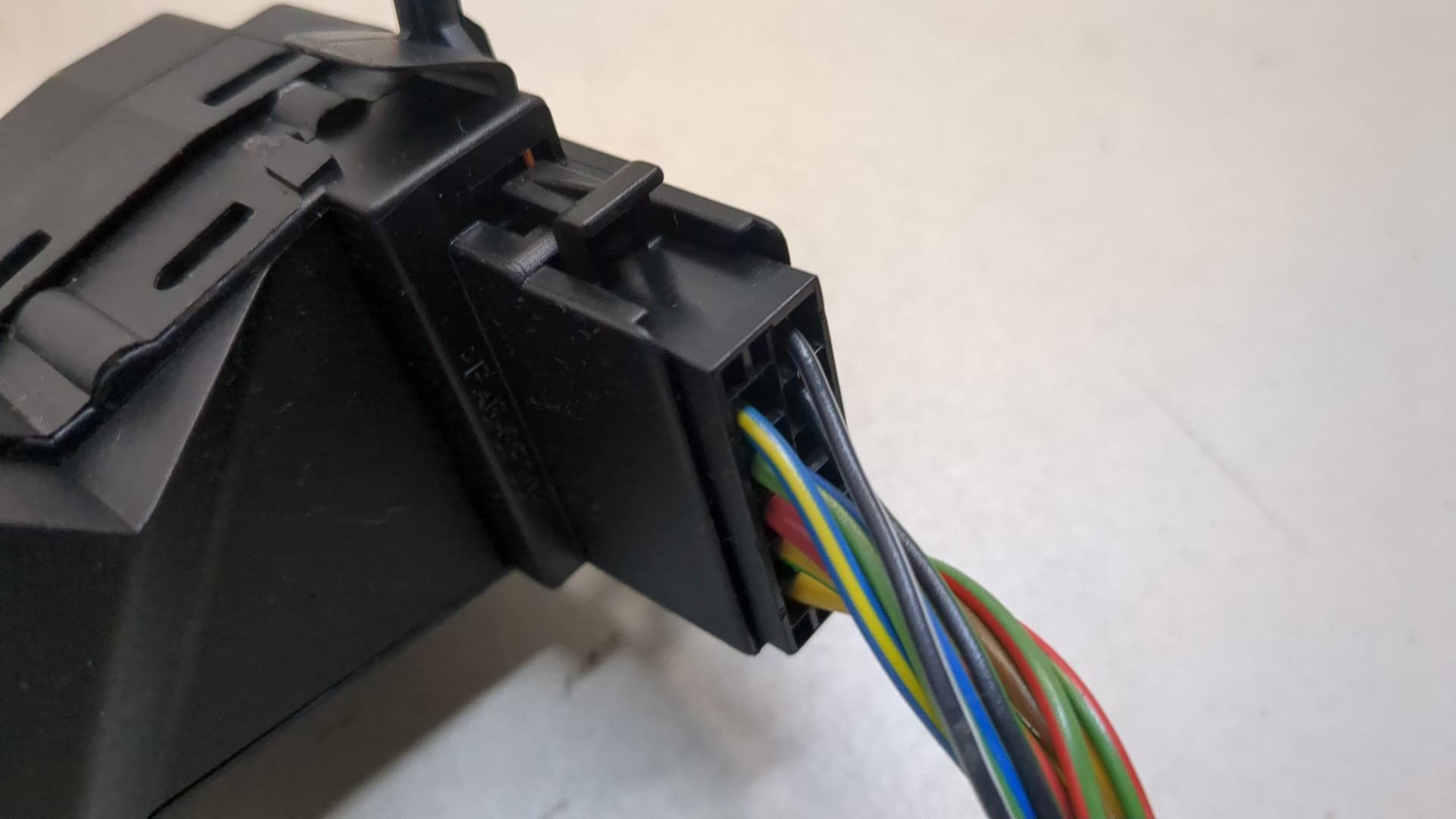 Переключатель поворотов подрулевой