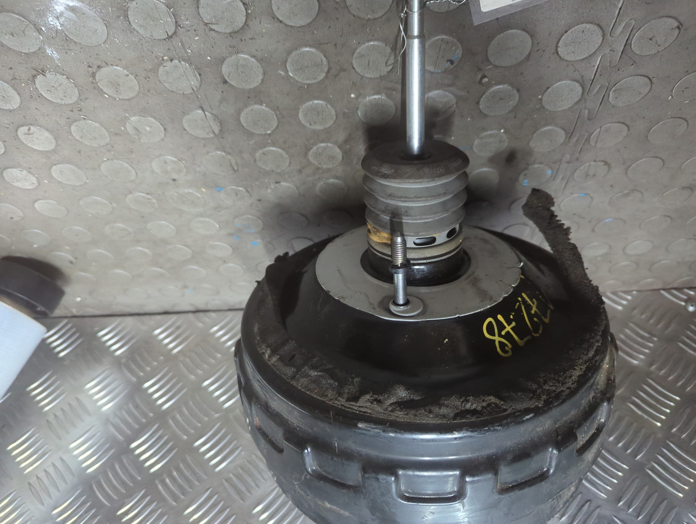 Усилитель тормозов вакуумный