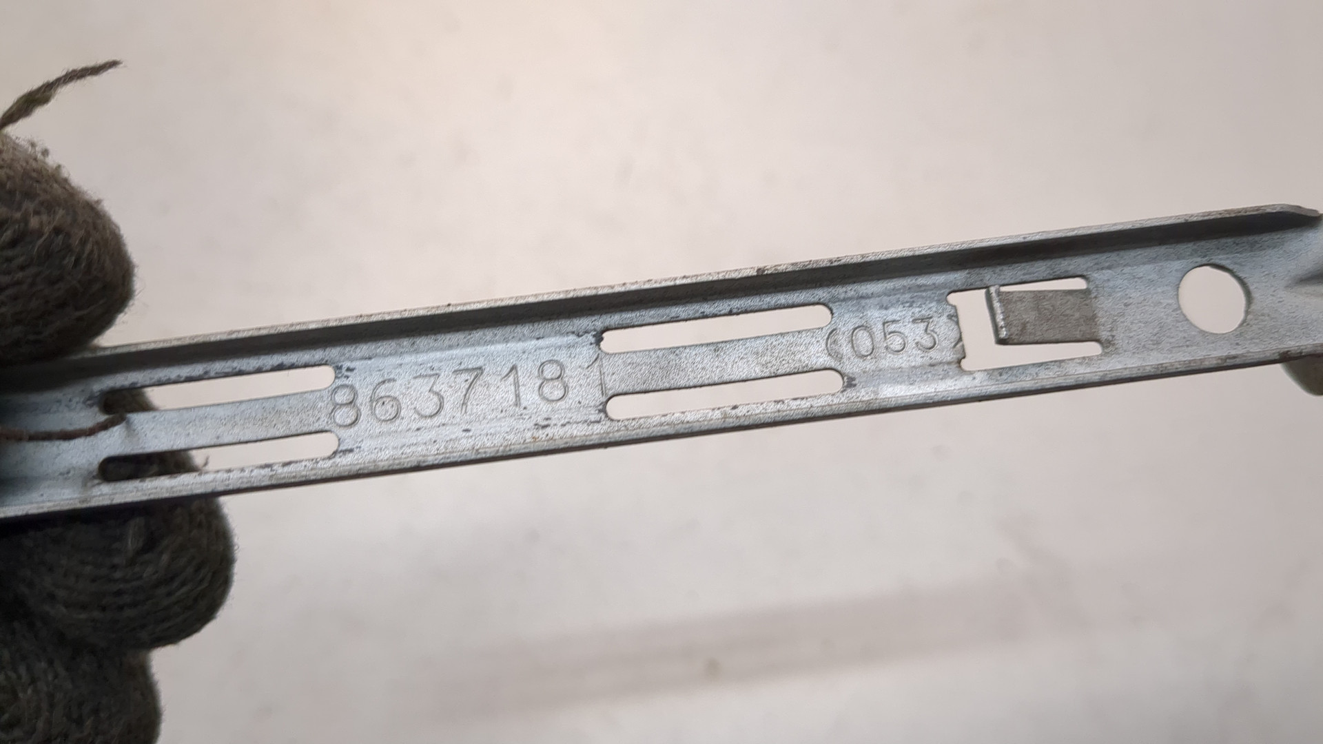 Кронштейн крепления фары