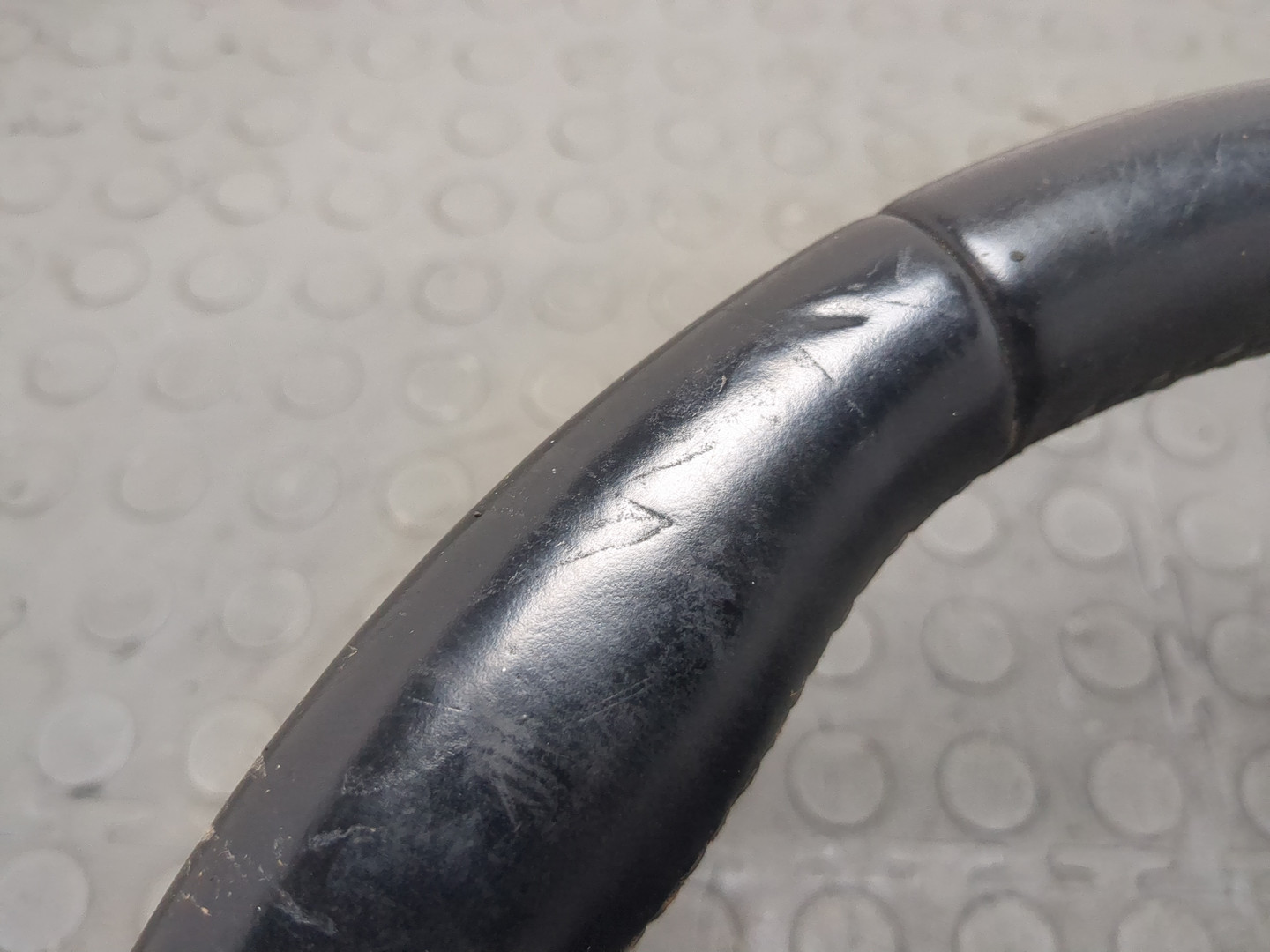 Рулевое колесо (руль)