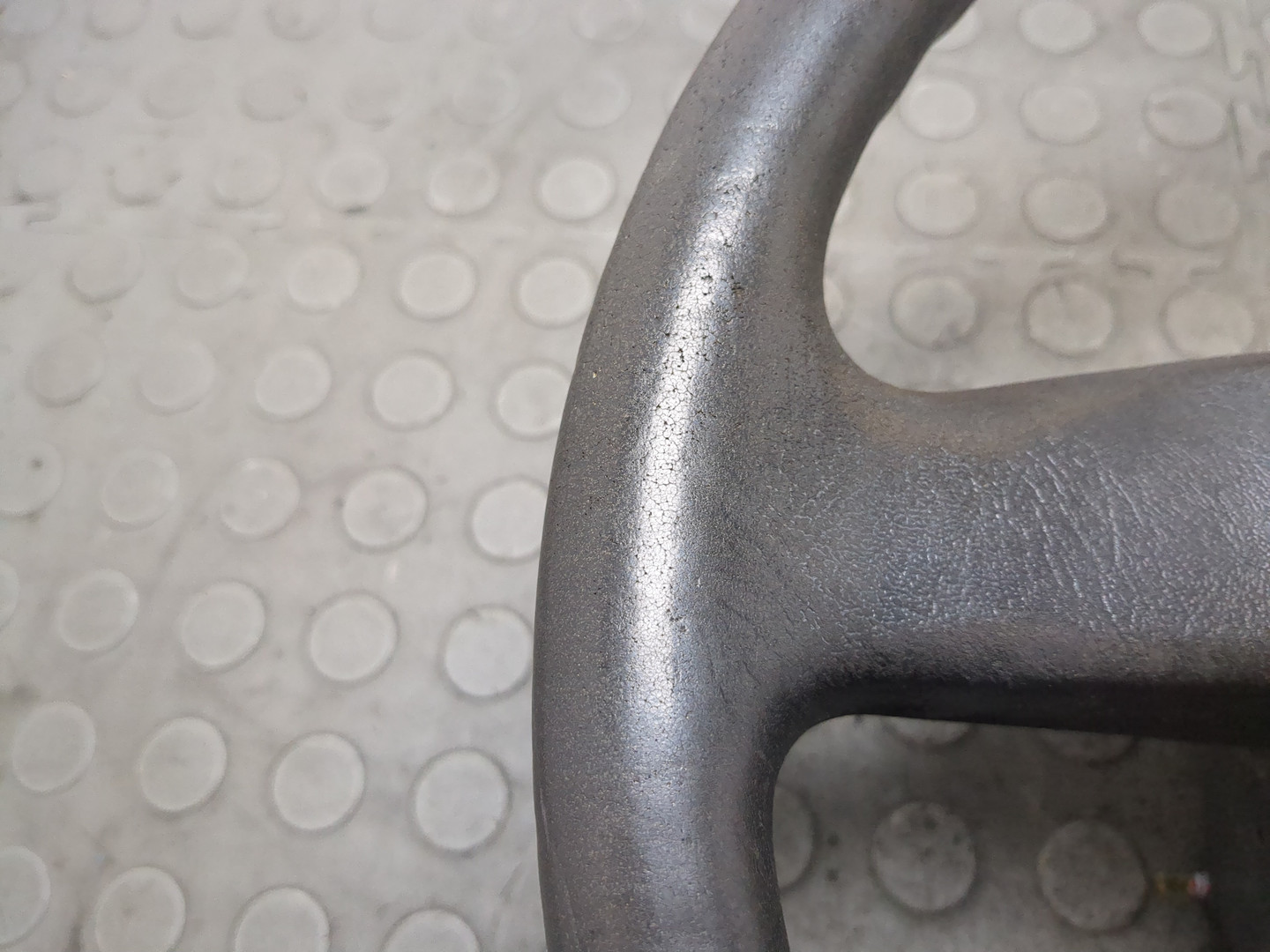 Рулевое колесо (руль)