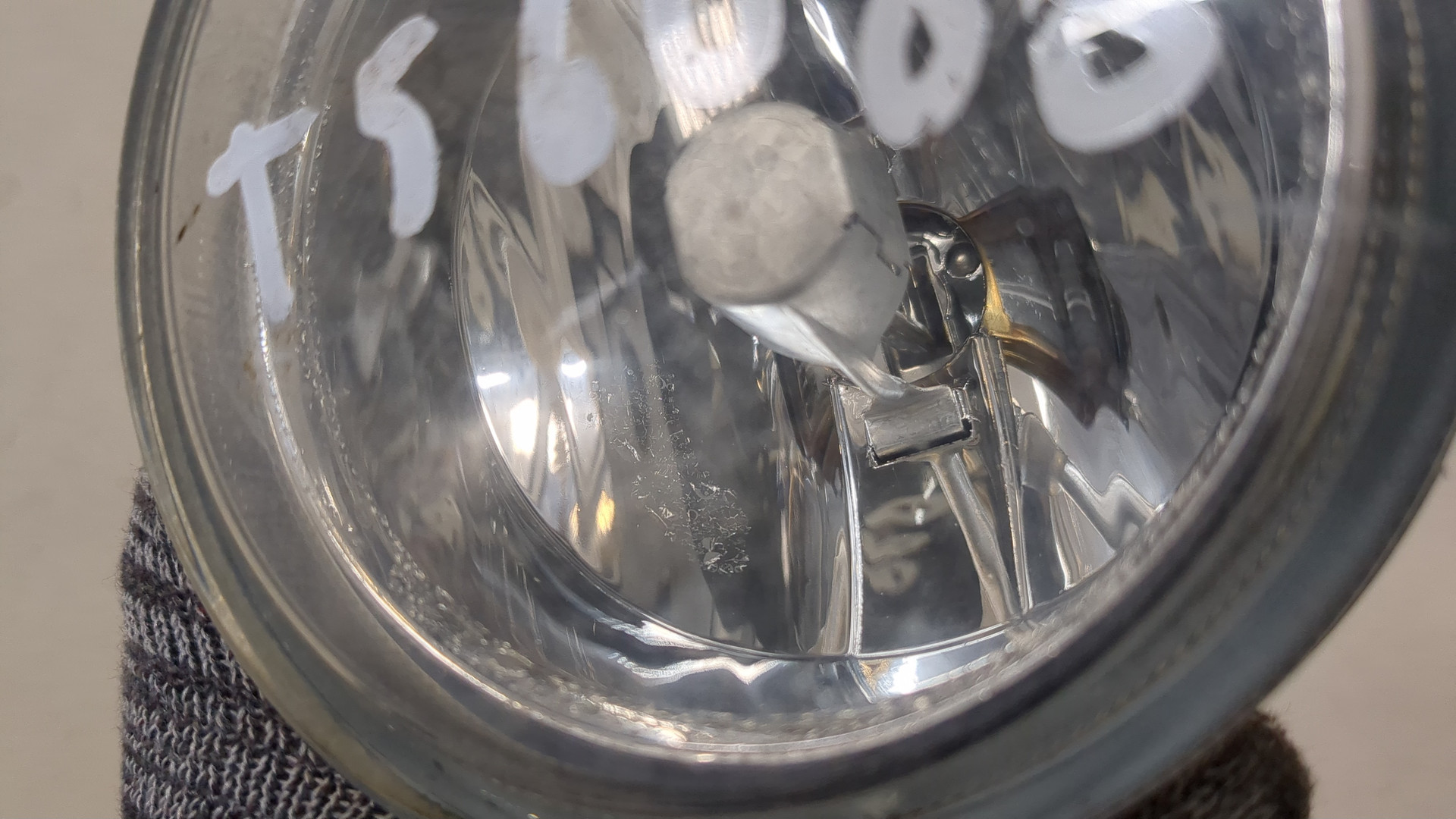 Фара противотуманная правая