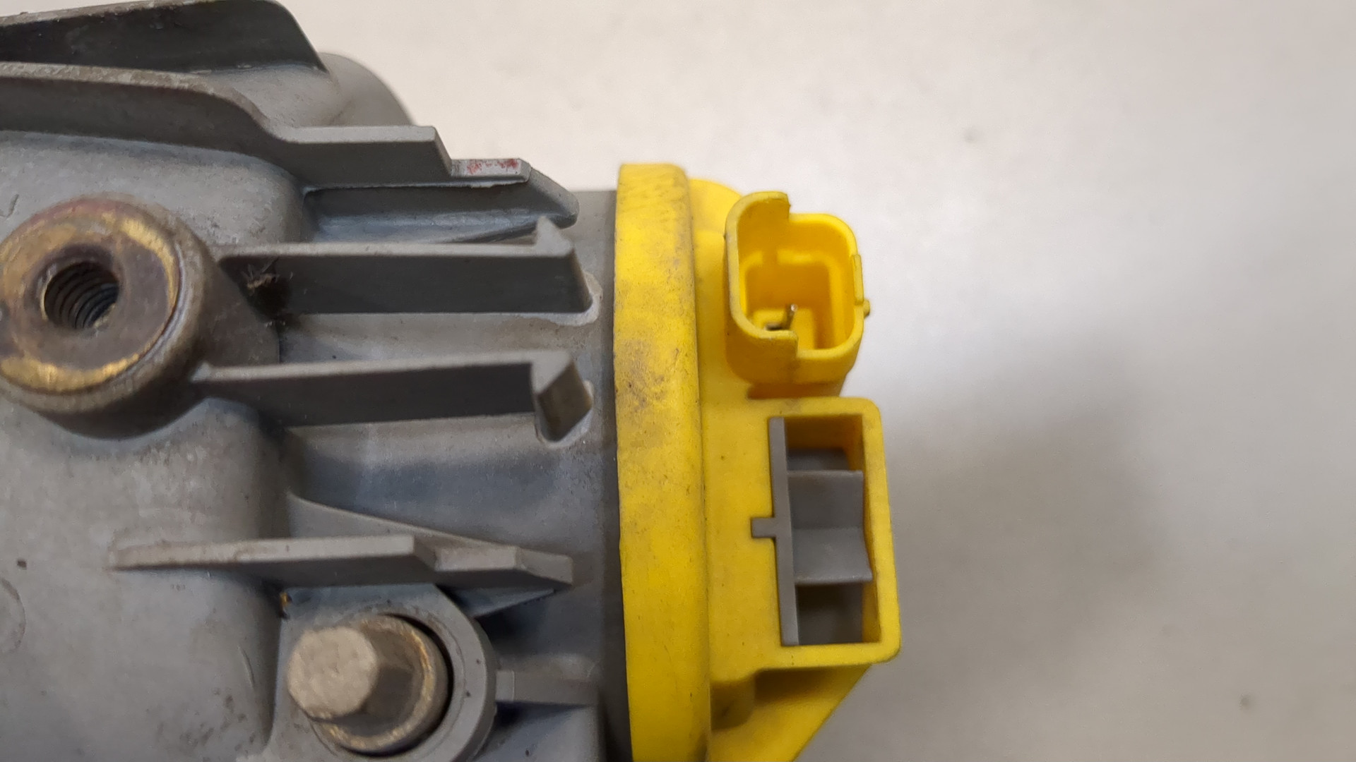 Фара противотуманная правая