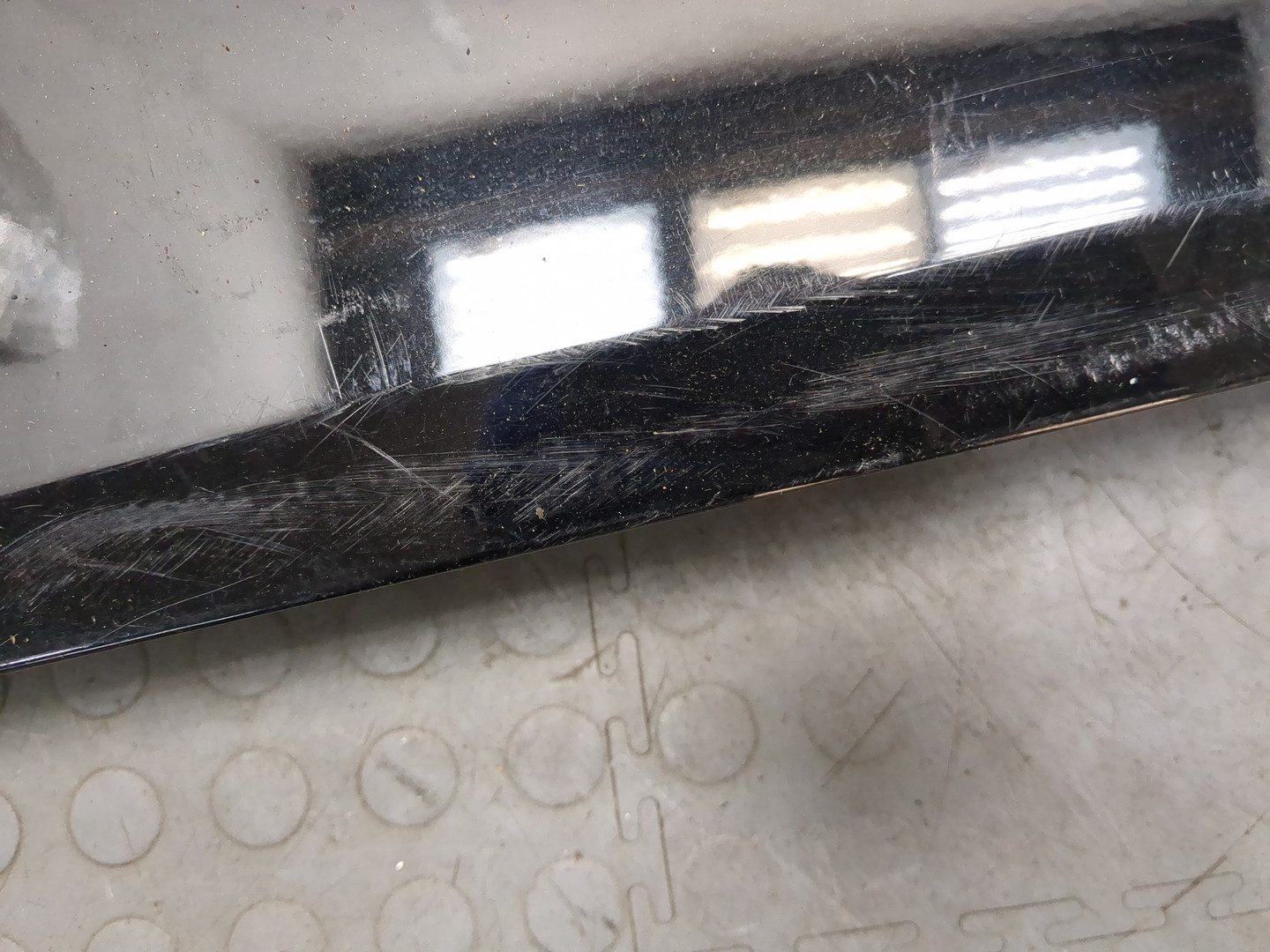 Дверь багажника нижняя (борт)