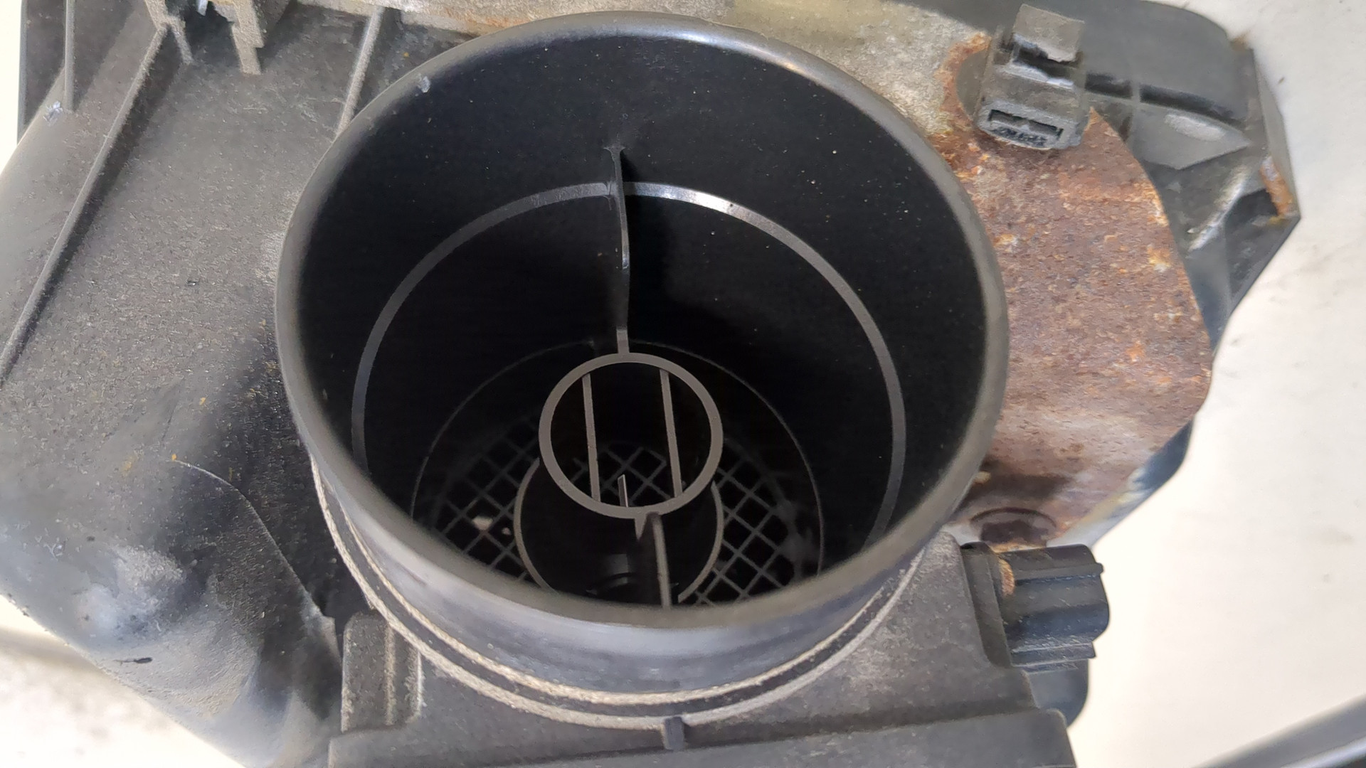 Расходомер воздуха (ДМРВ)