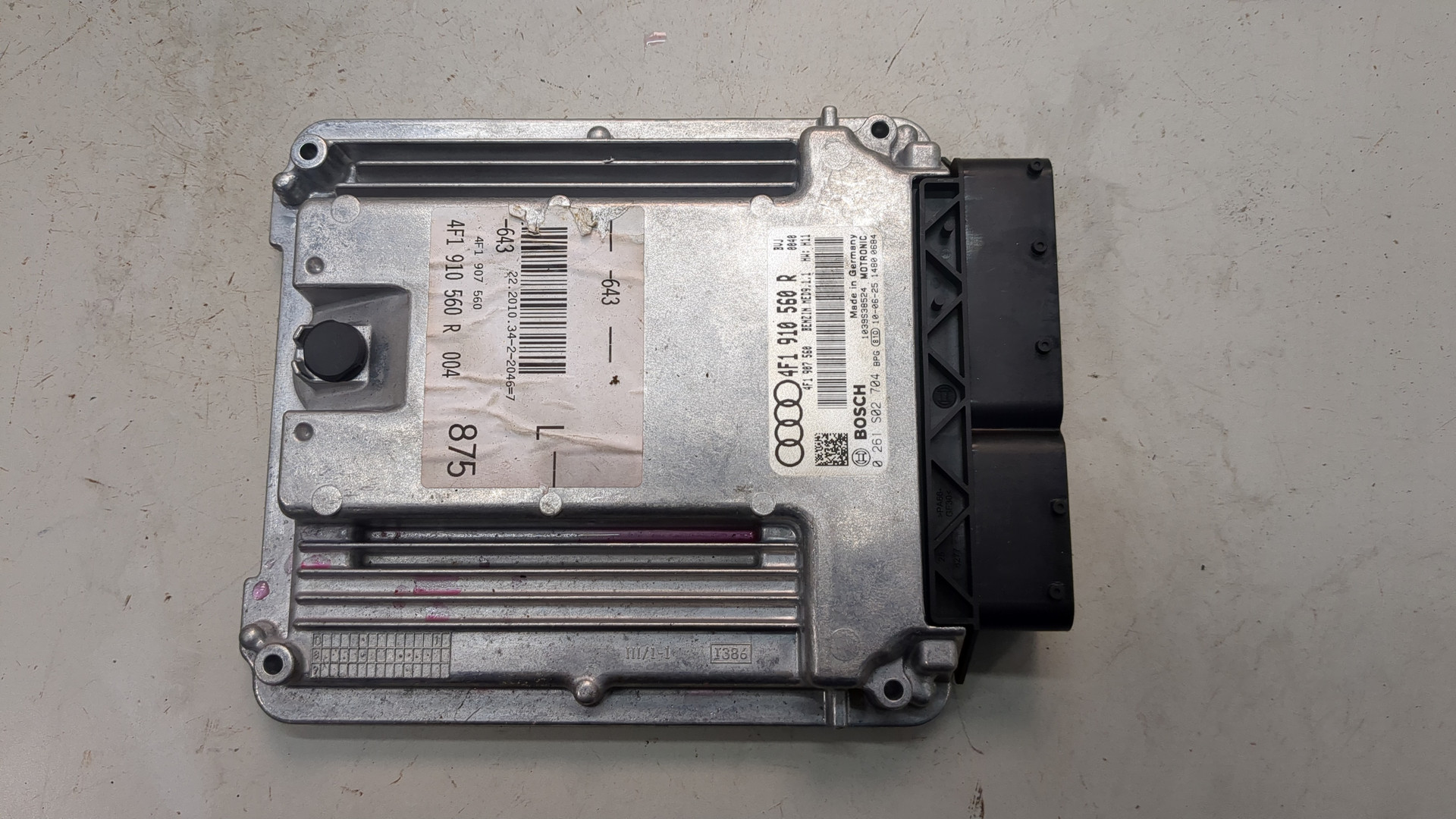 Блок управления двигателем