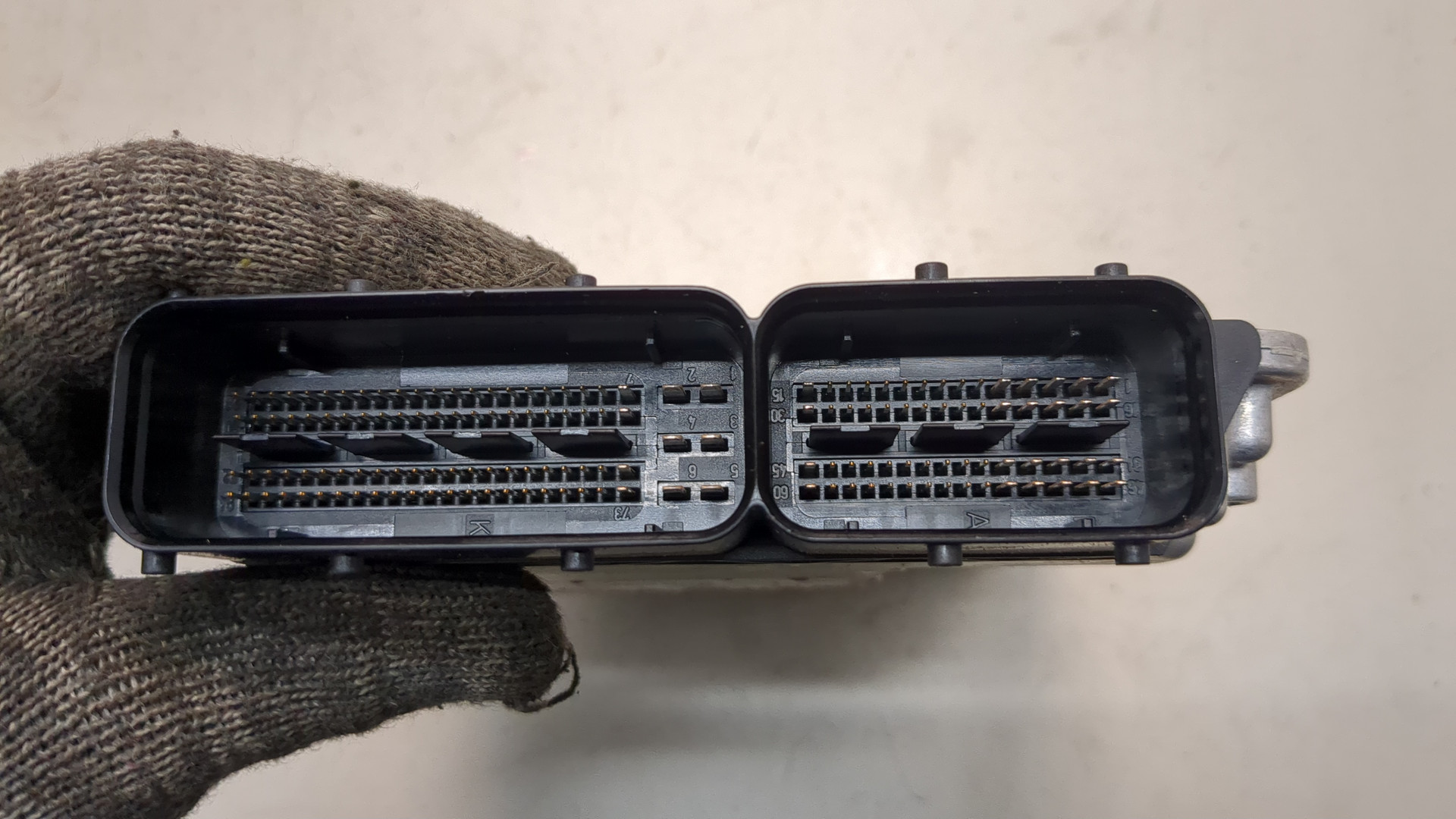 Блок управления двигателем