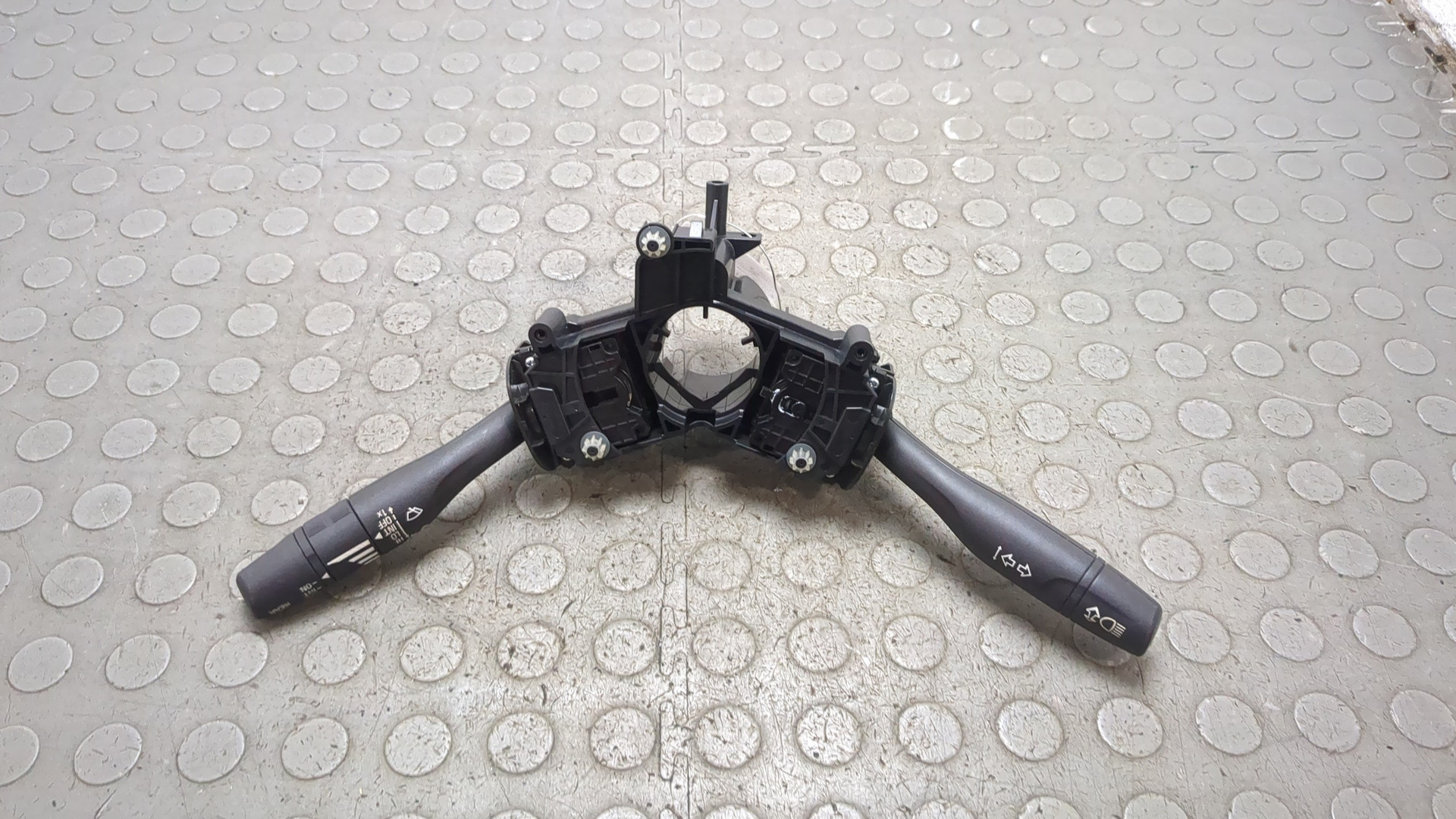 Переключатель подрулевой