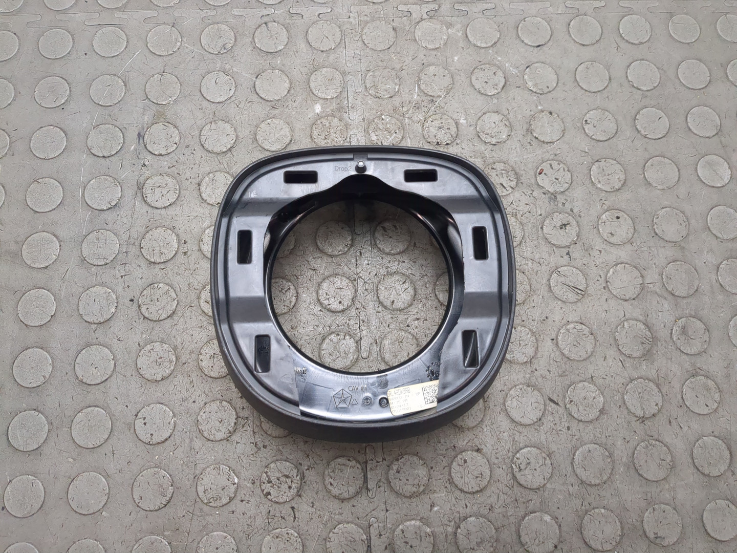 Кожух рулевой колонки