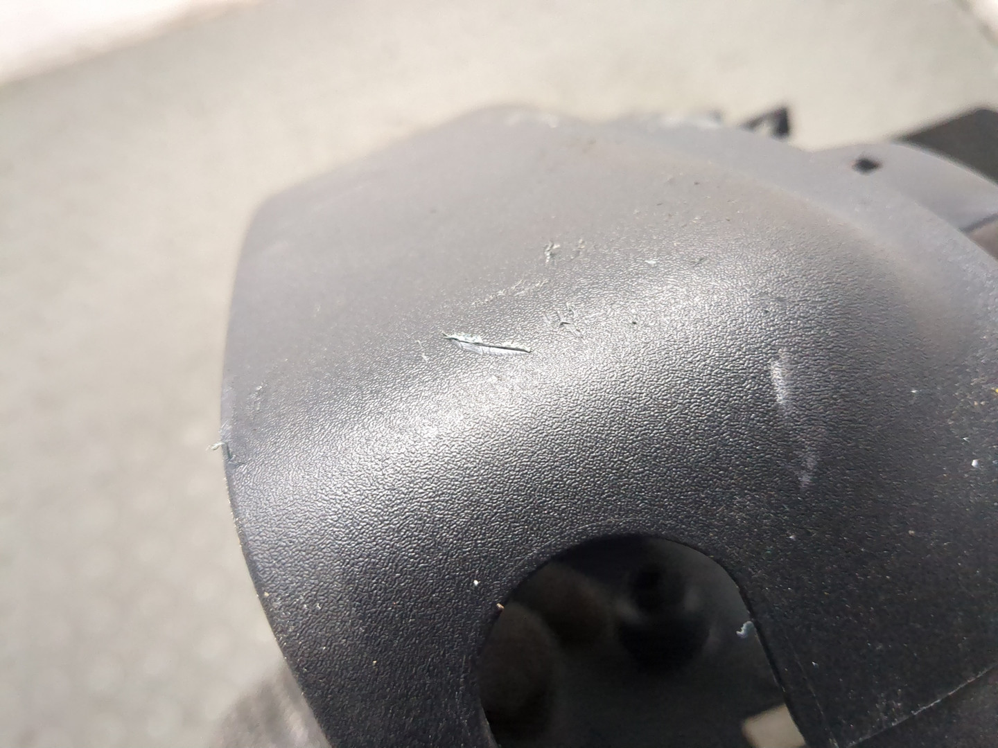 Кожух рулевой колонки