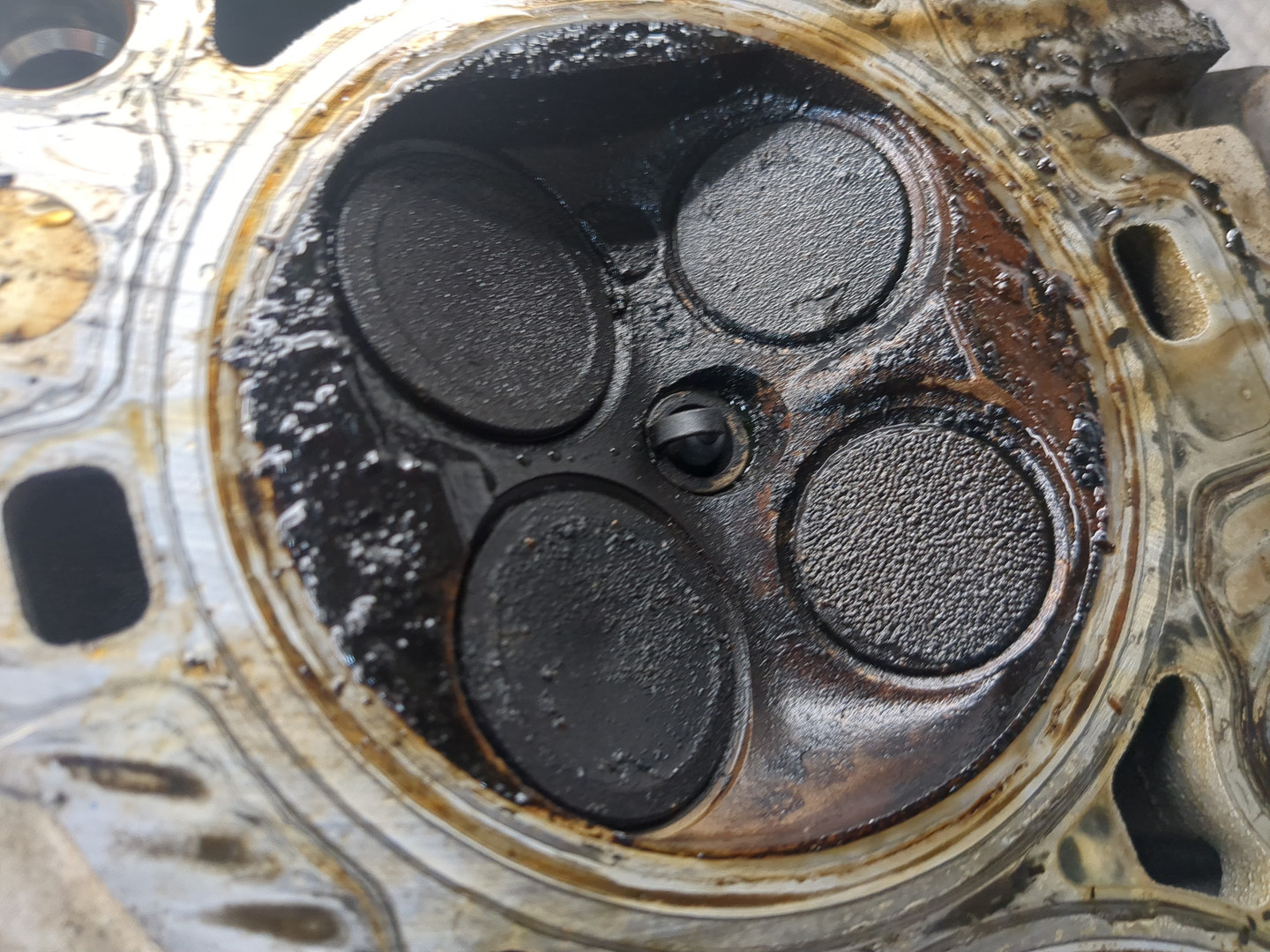 Головка блока цилиндров