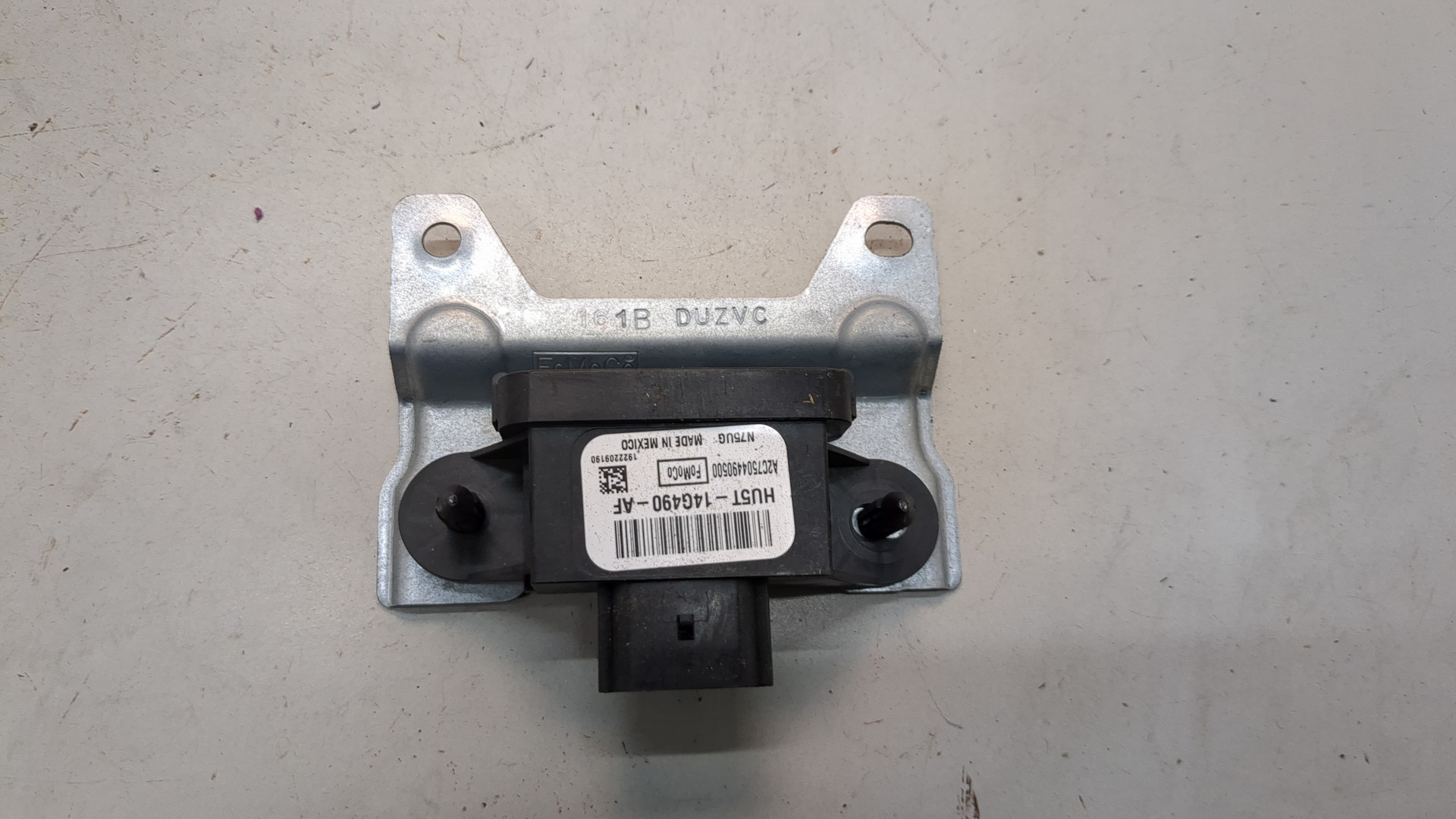 Датчик ускорения