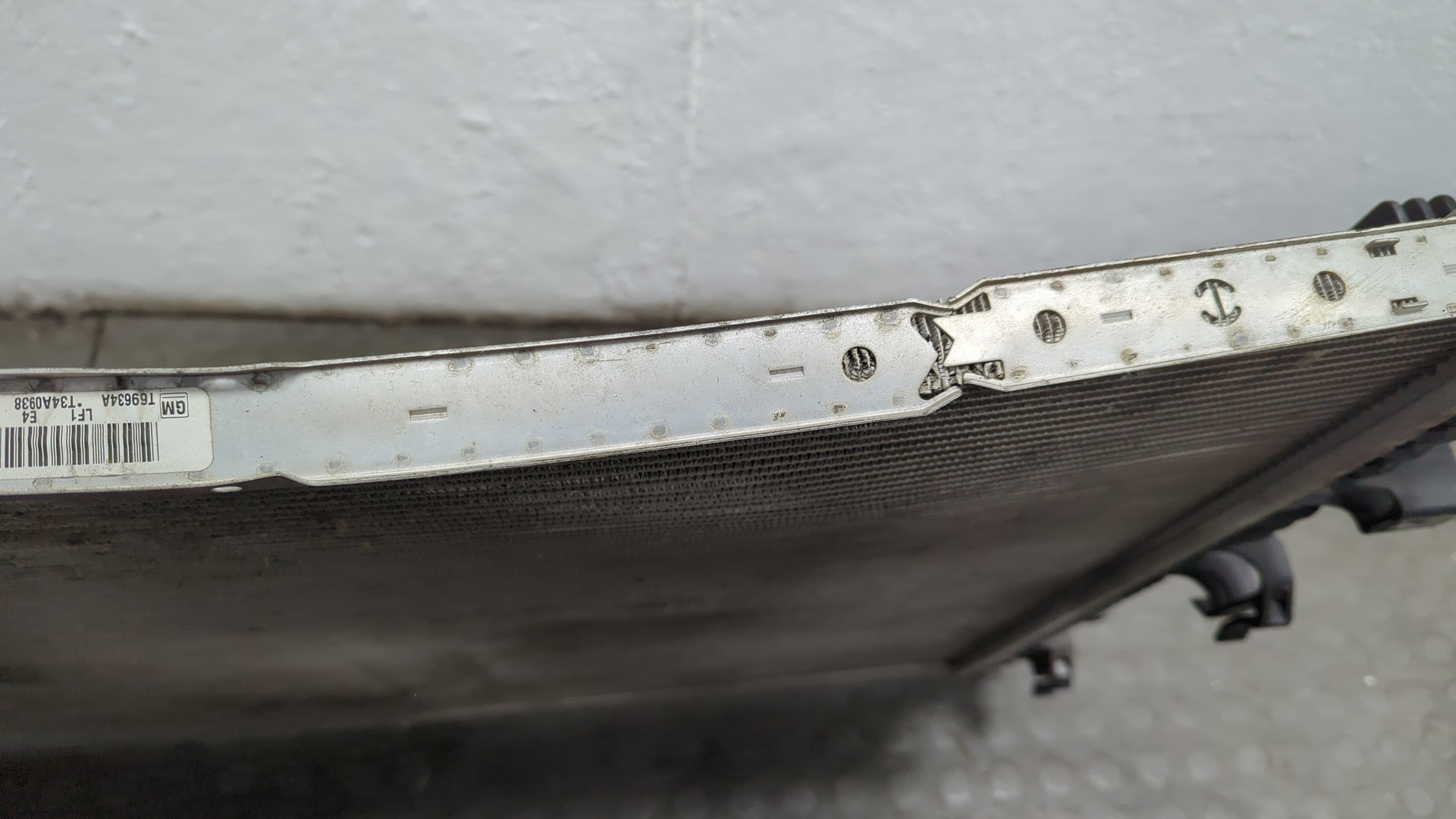 Радиатор охлаждения двигателя основной